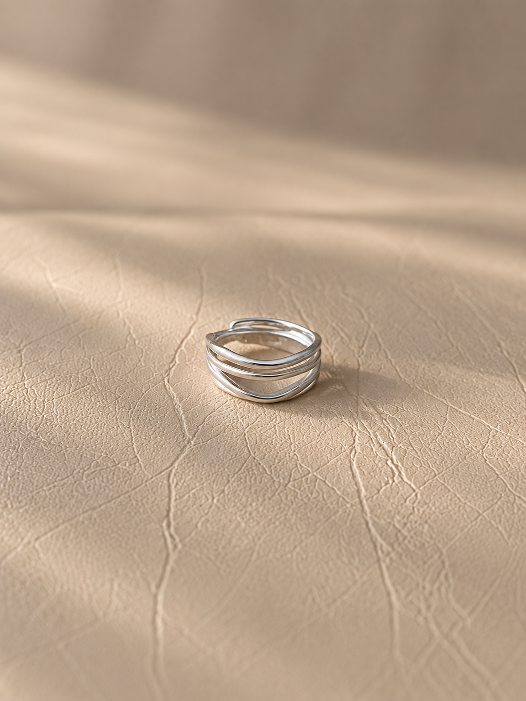 Soren Arc Ring - SOR69R
