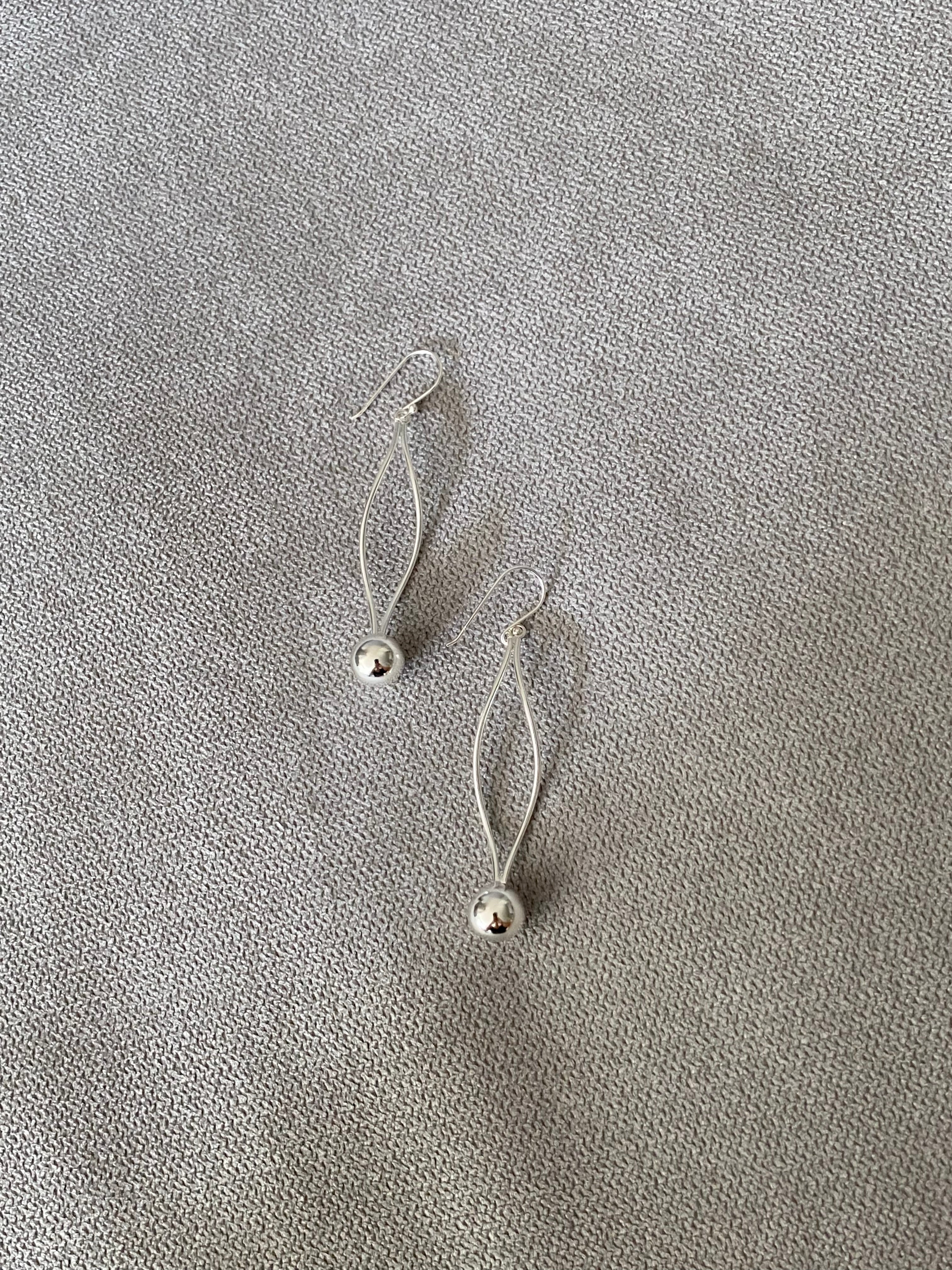 Curved Sphere Drop Earrings