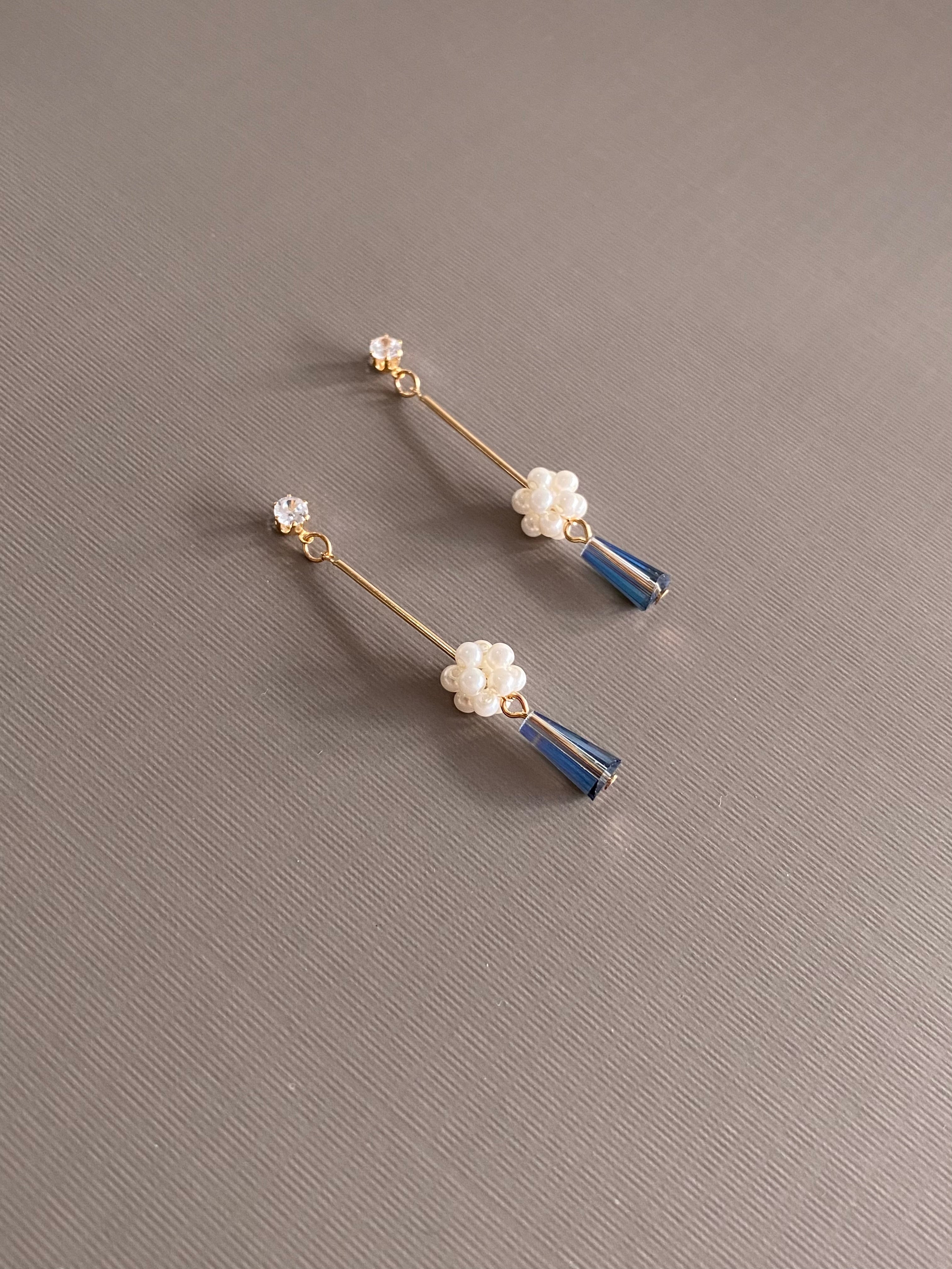 EST11F12 (2 colours)