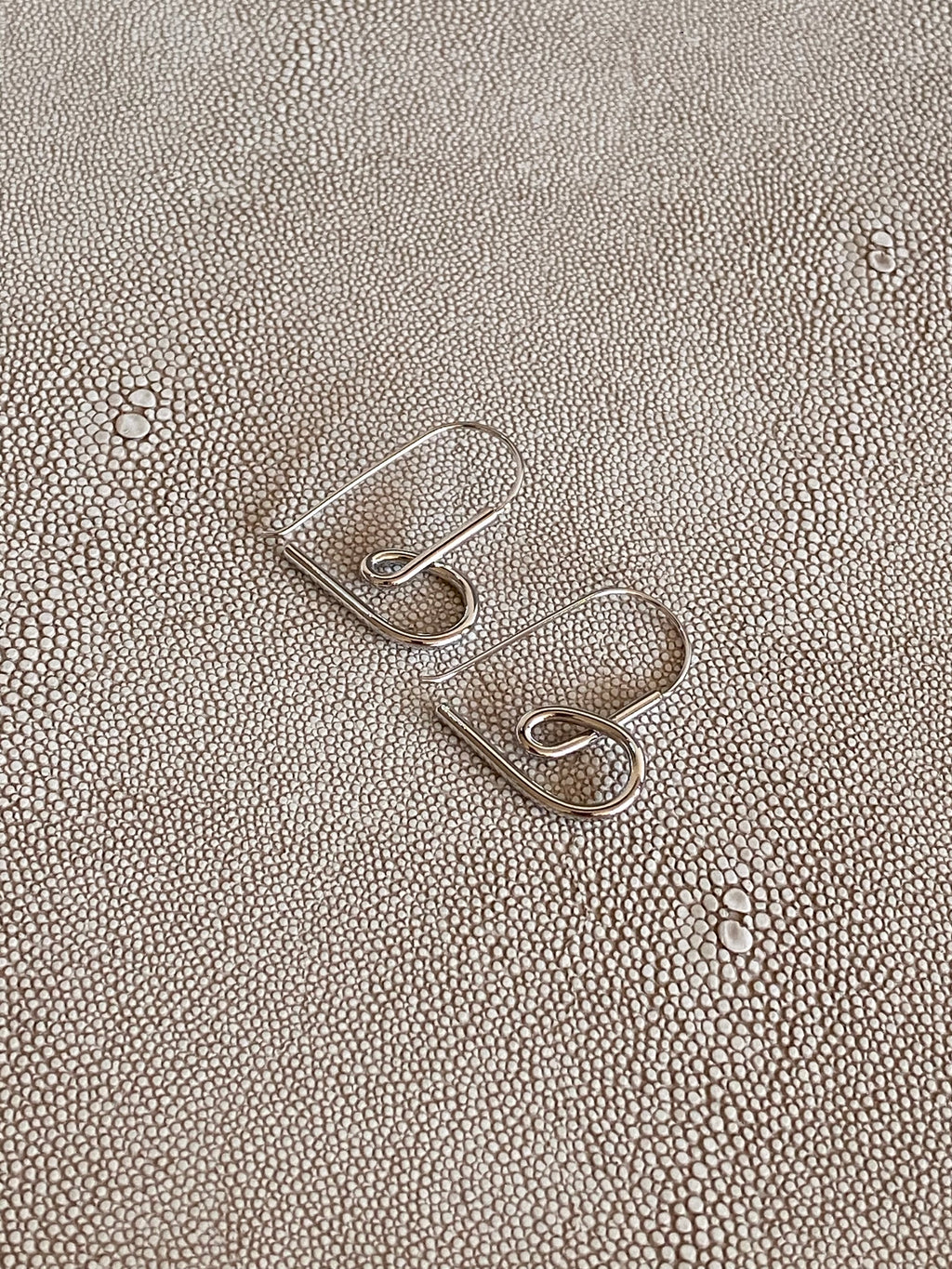 LIV140F13 (2 colours)