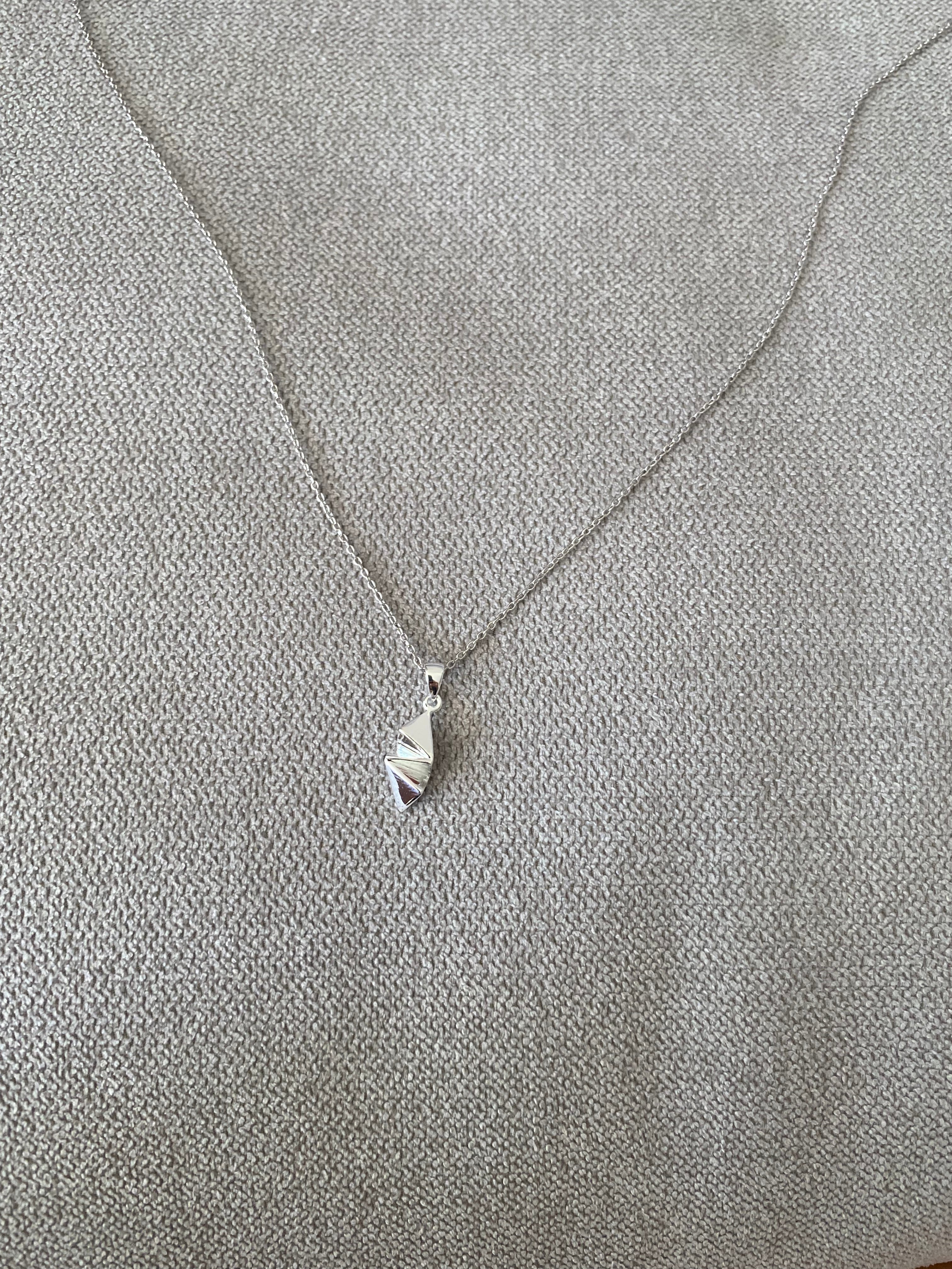 Freeform Pendant Necklace