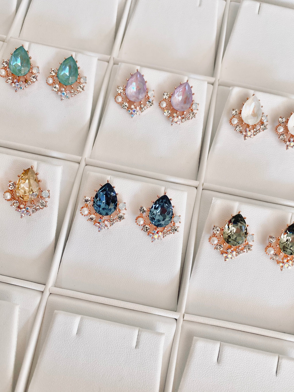 SWA11F34 (4 colours)