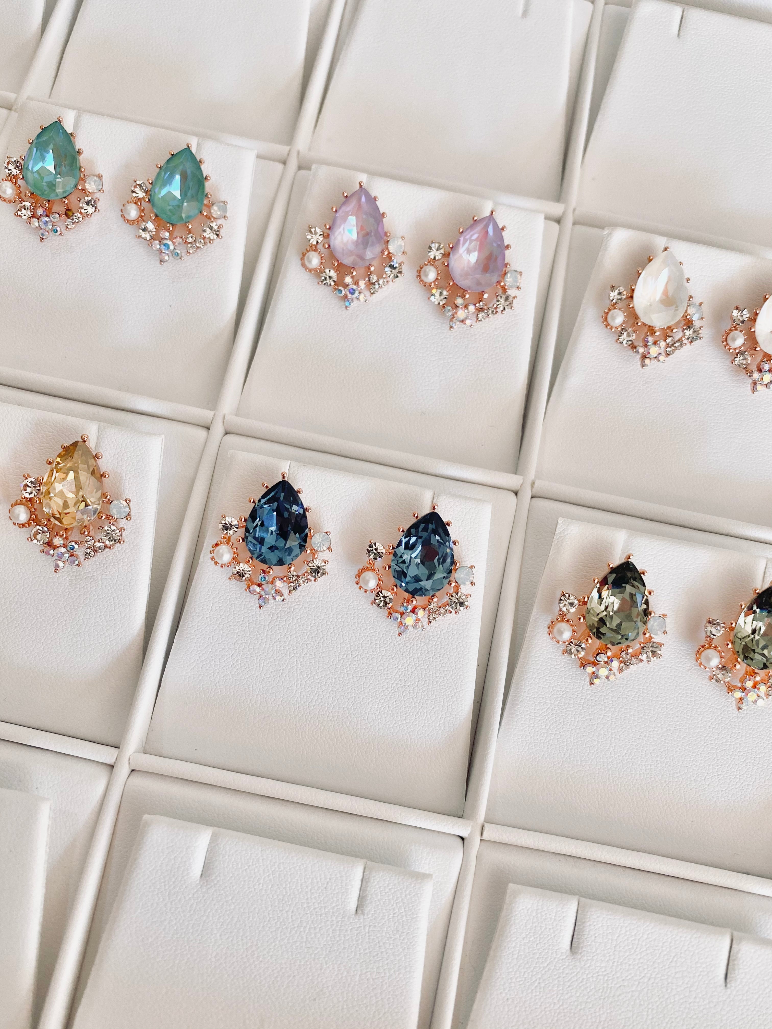 SWA11F34 (4 colours)