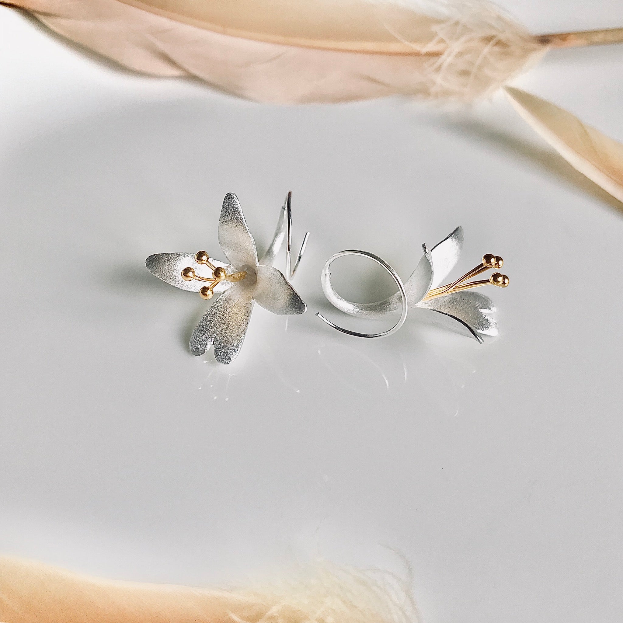 Matte Lily Earrings