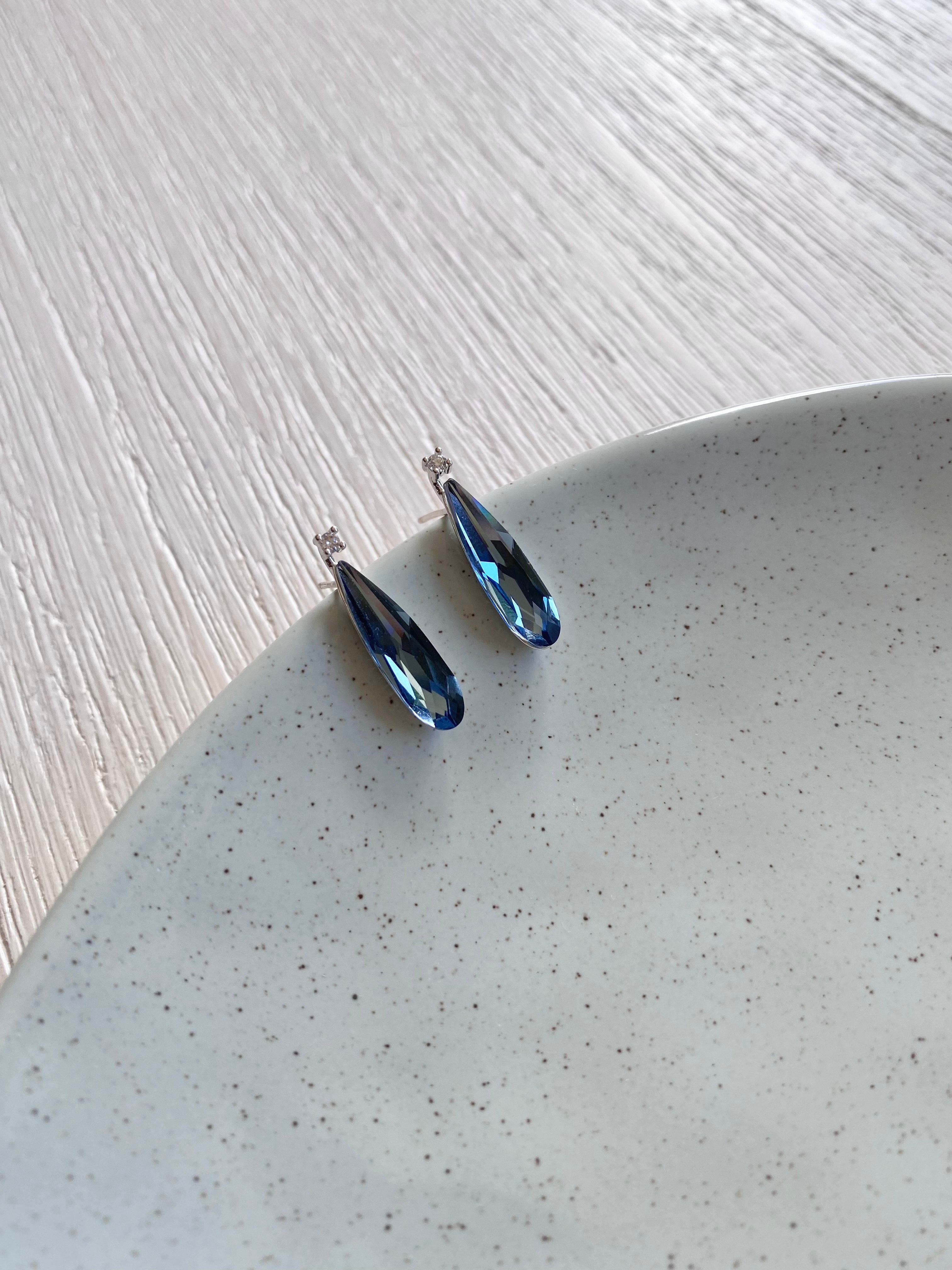 Swarovski Teardrop Earrings (3 colours)