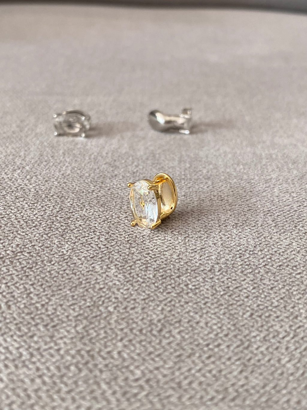 AUR58F15 (2 colours)