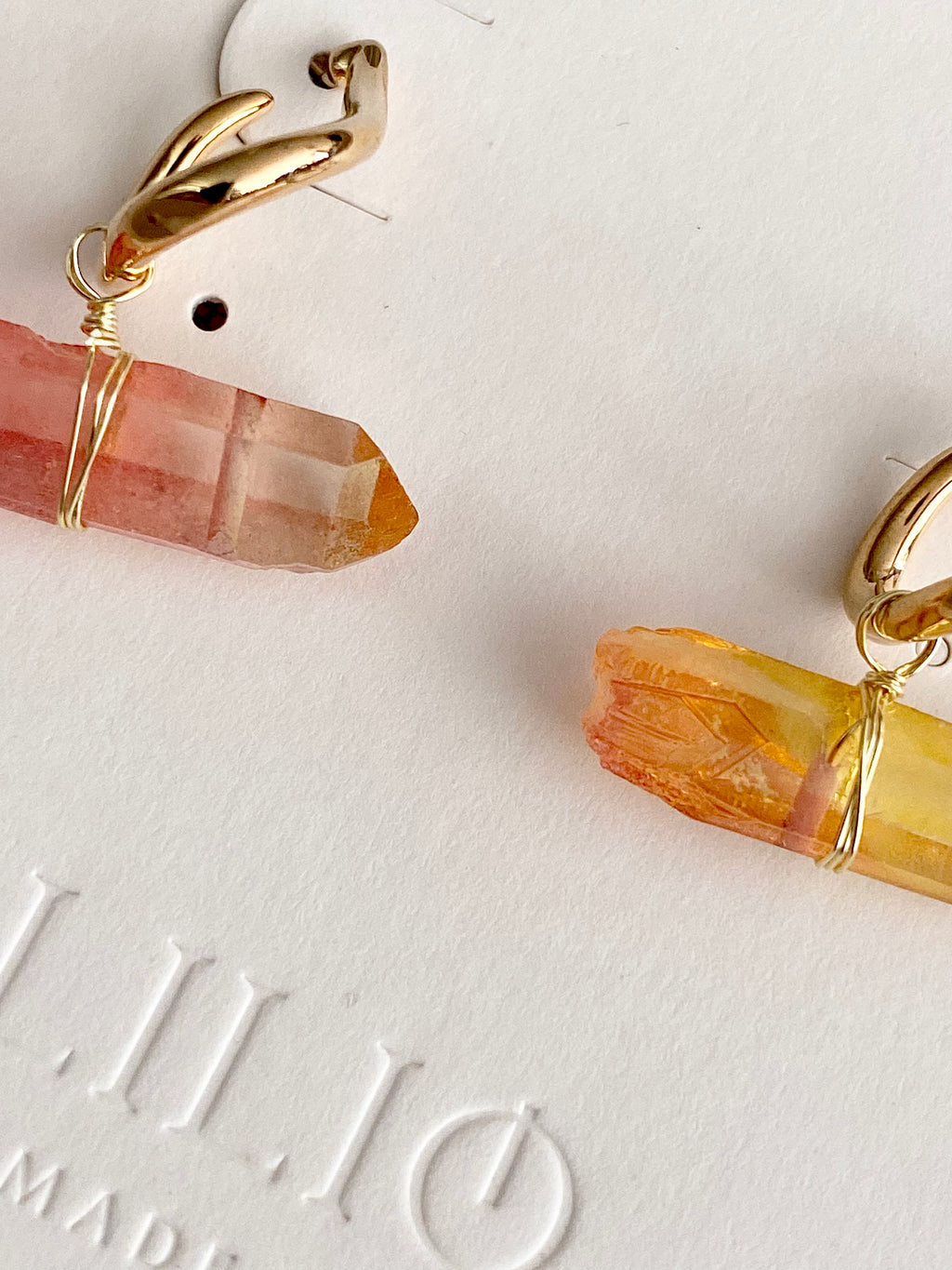 LOR49F13 (2 colours)