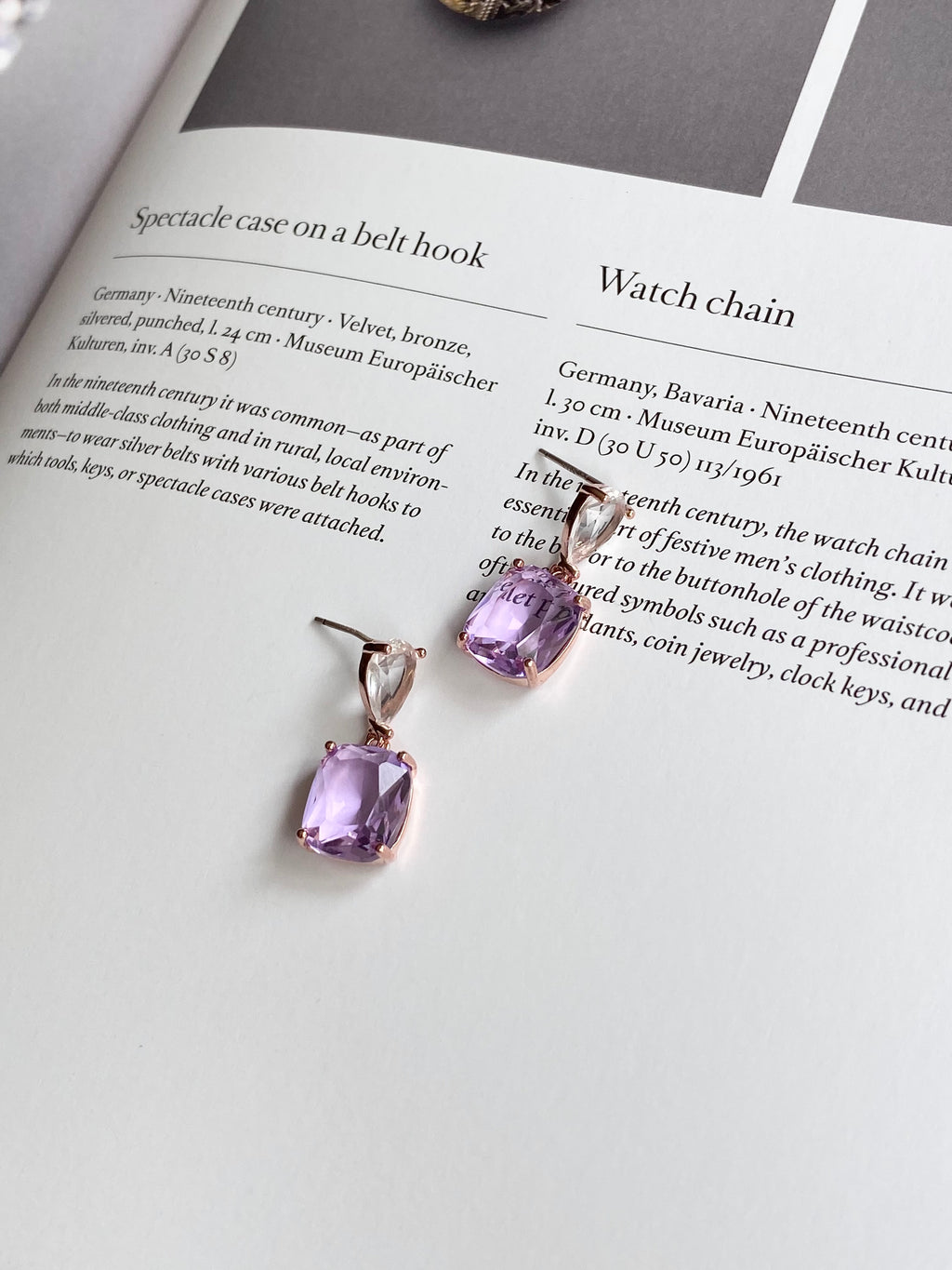 AUR74F15 (2 colours)