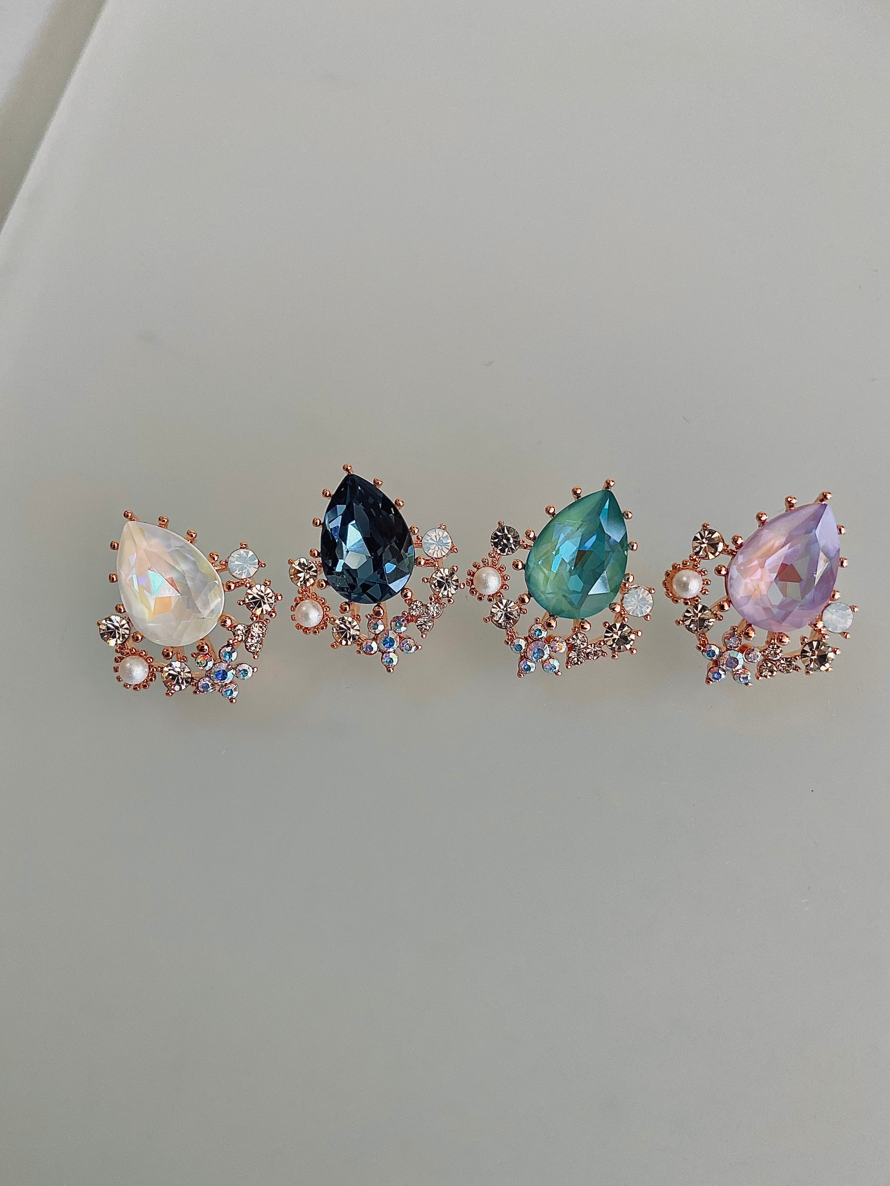 SWA11F34 (4 colours)