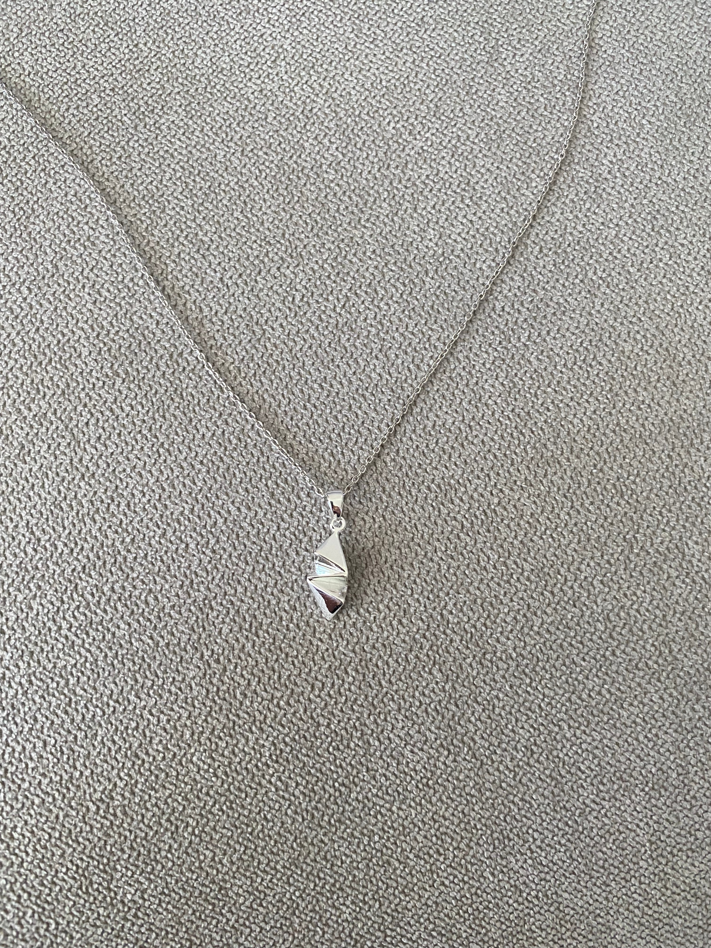 Freeform Pendant Necklace