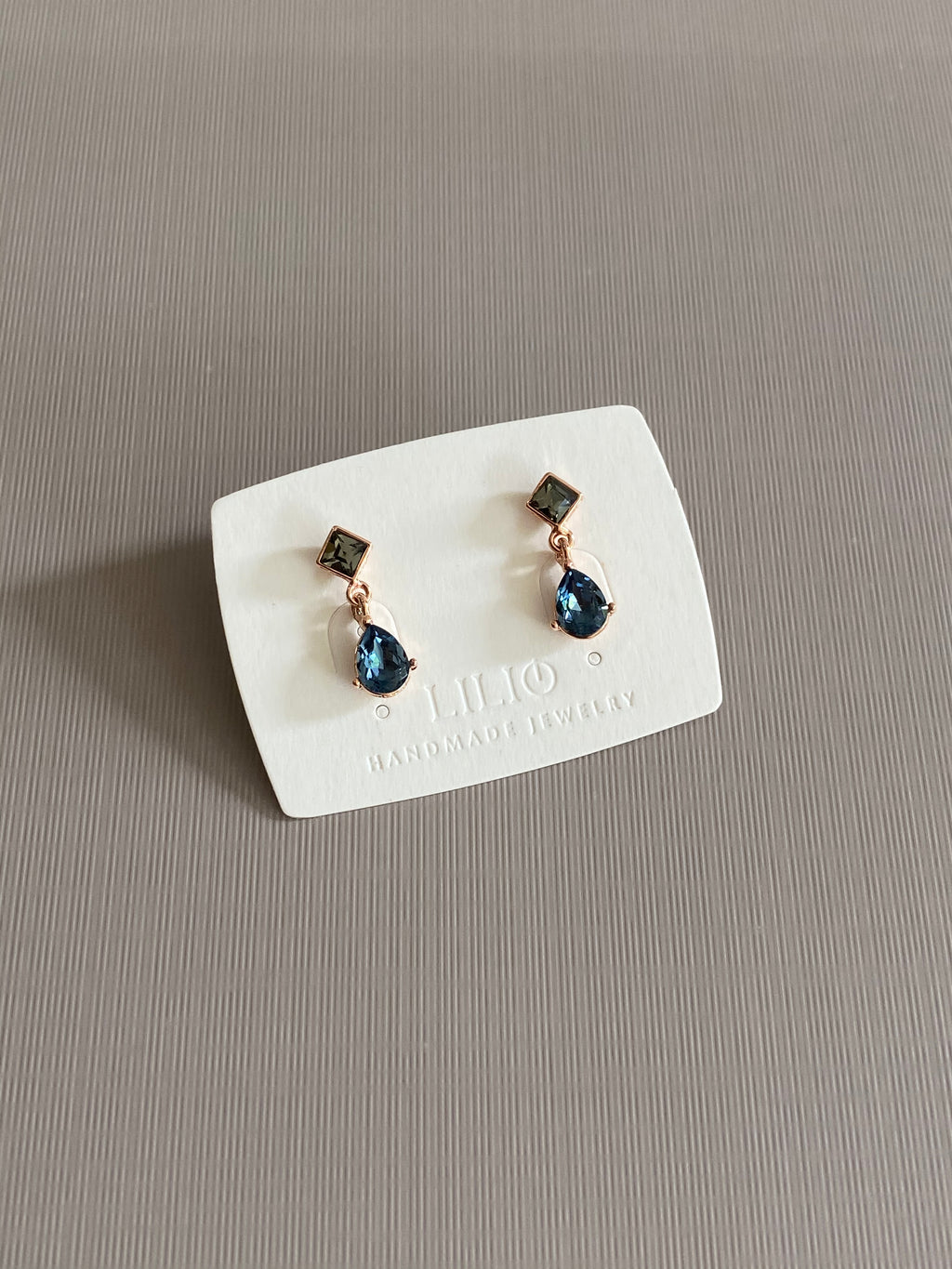 SWA17F18 (8 colours)