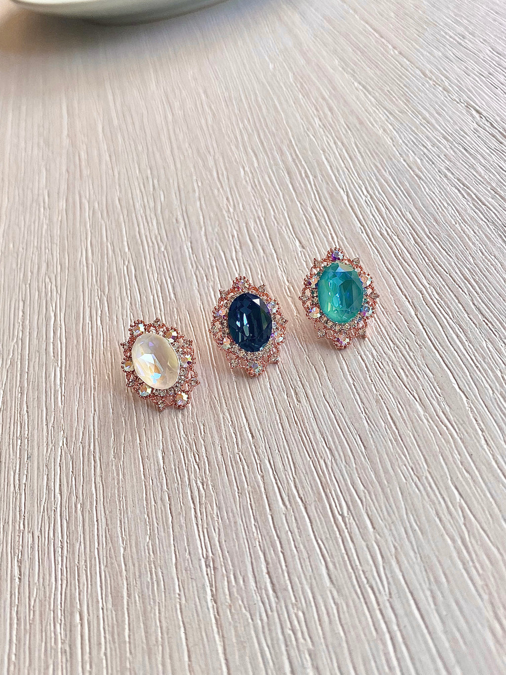 SWA57F30 (3 colours)