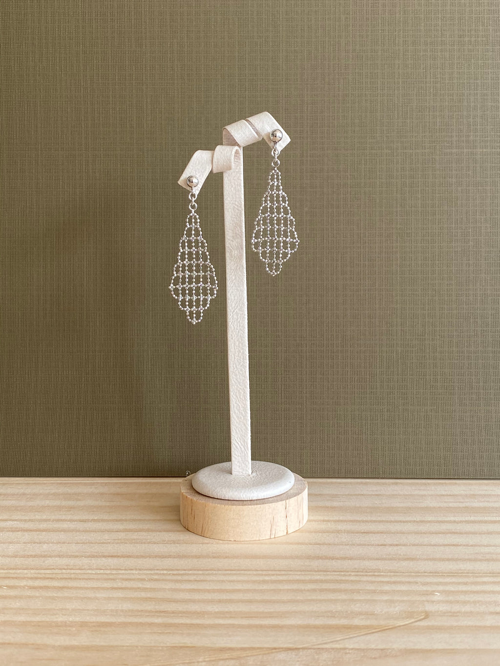 Open Diamond Mesh Earrings