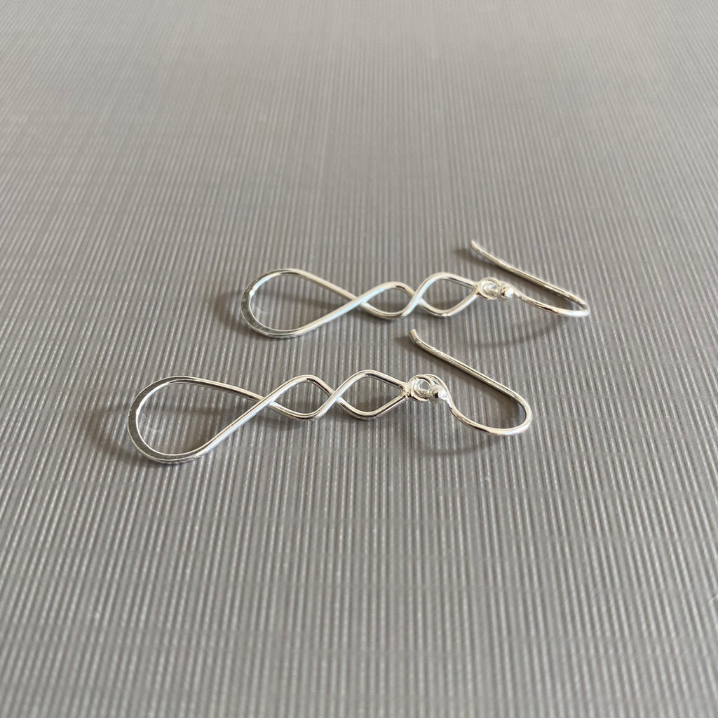 Twisted Line Drop Earrings