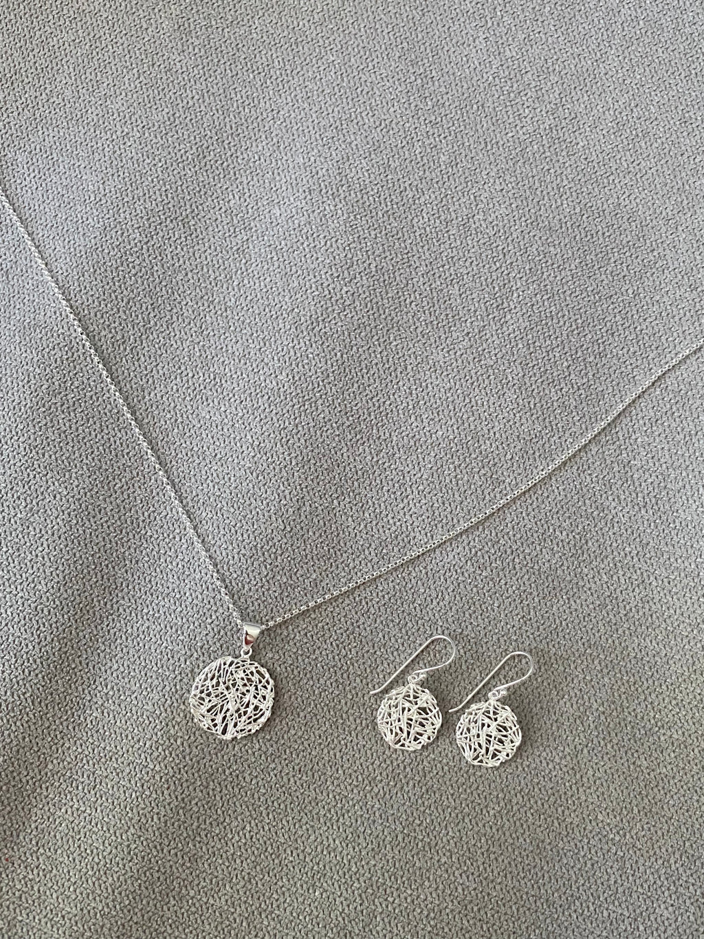 Round Floral Necklace