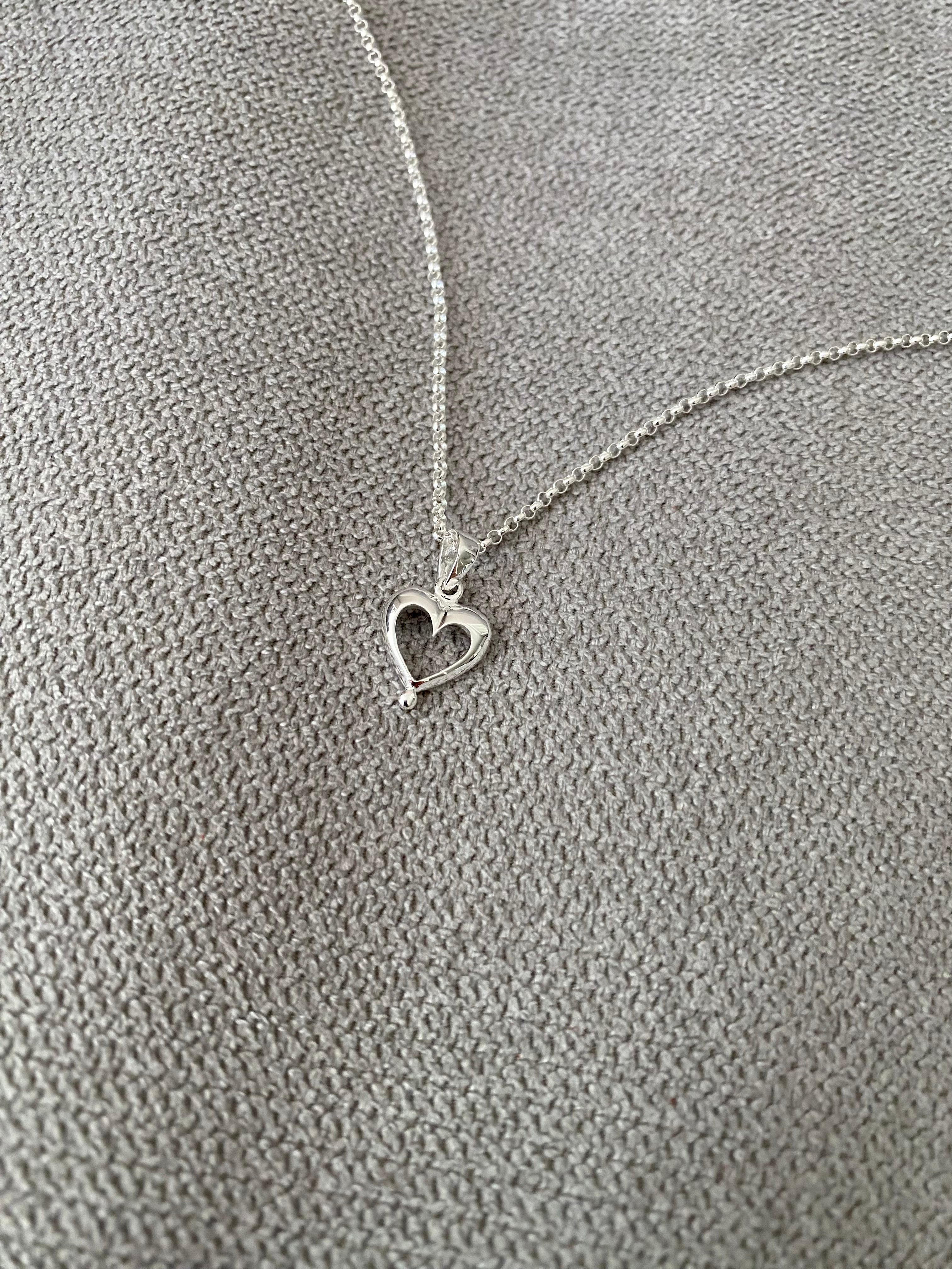 Heart Outline Necklace
