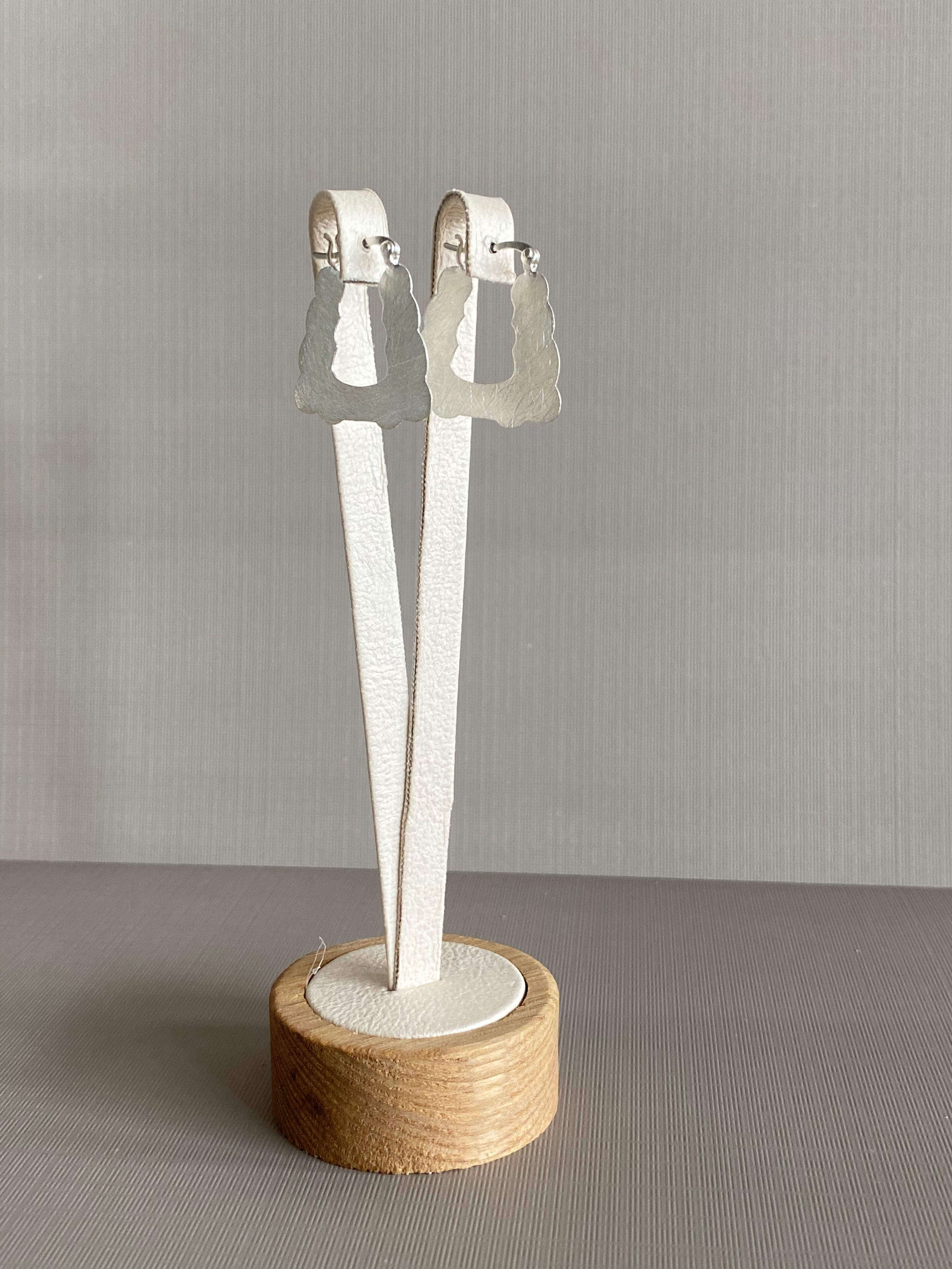 Triangular Waved Edges Earrings