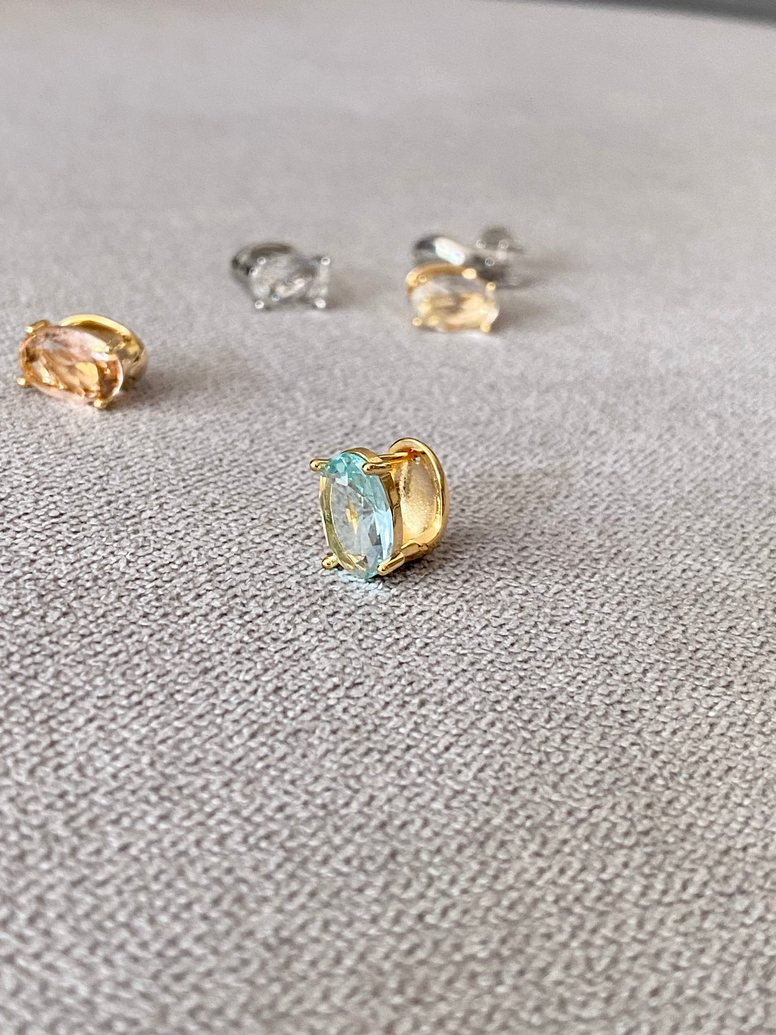 AUR57F15 (2 colours)