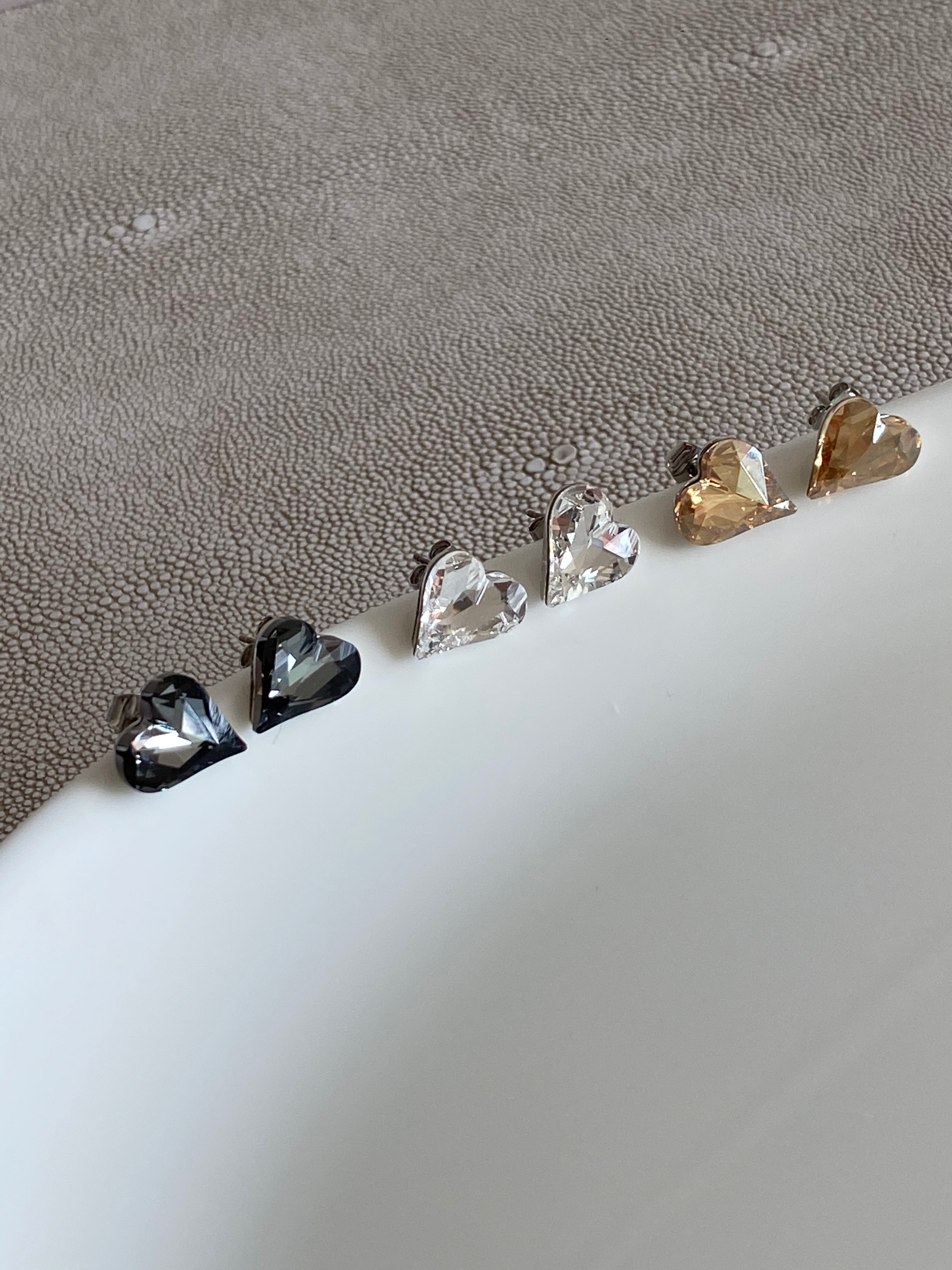 SWA31F23 (3 colours)