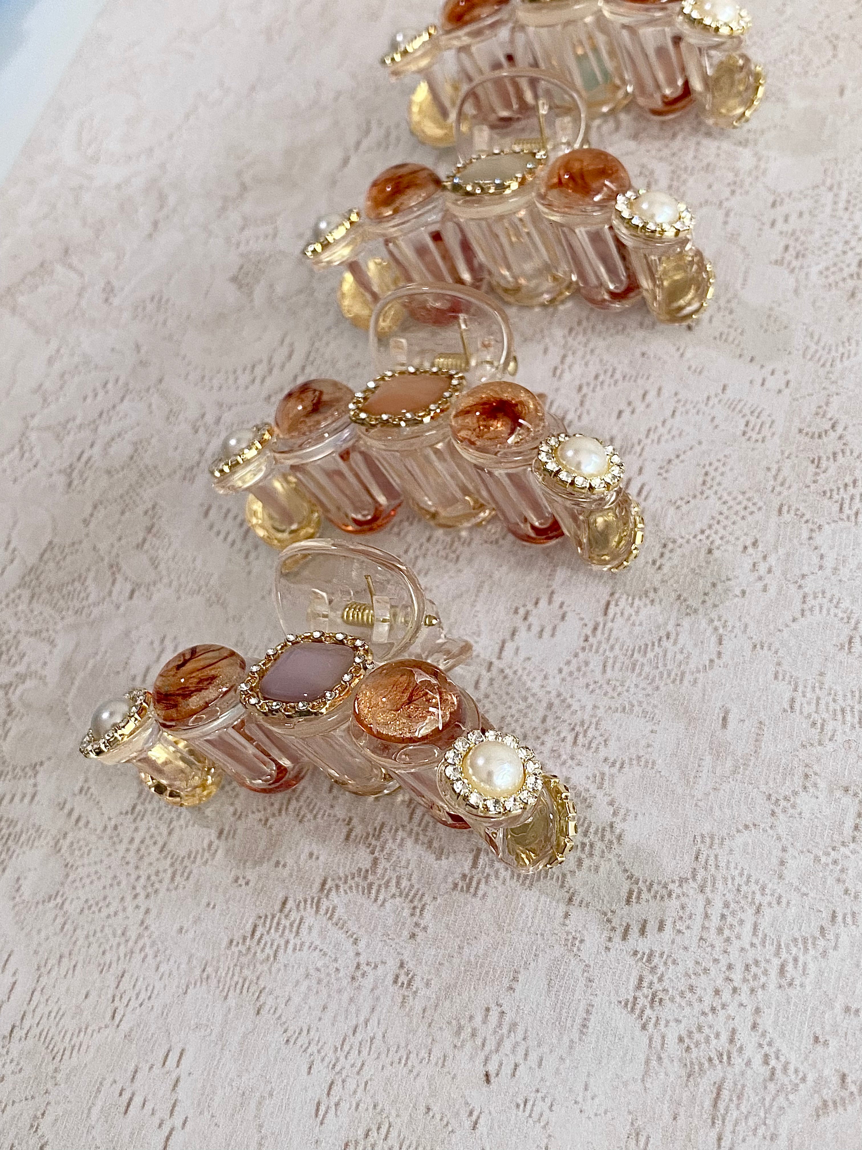 HAI02F08 (4 colours)