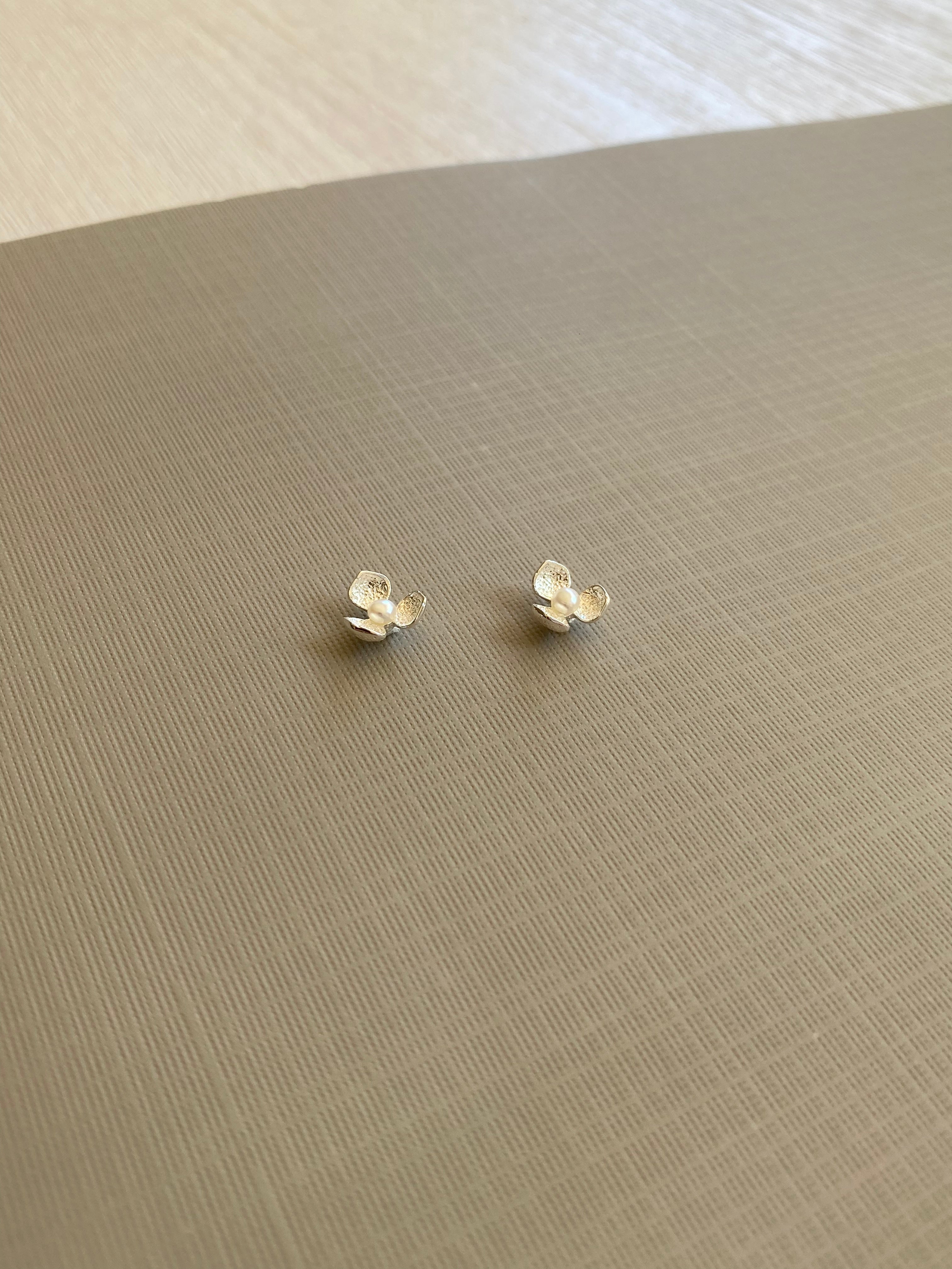 Mini Flower Stud Earrings