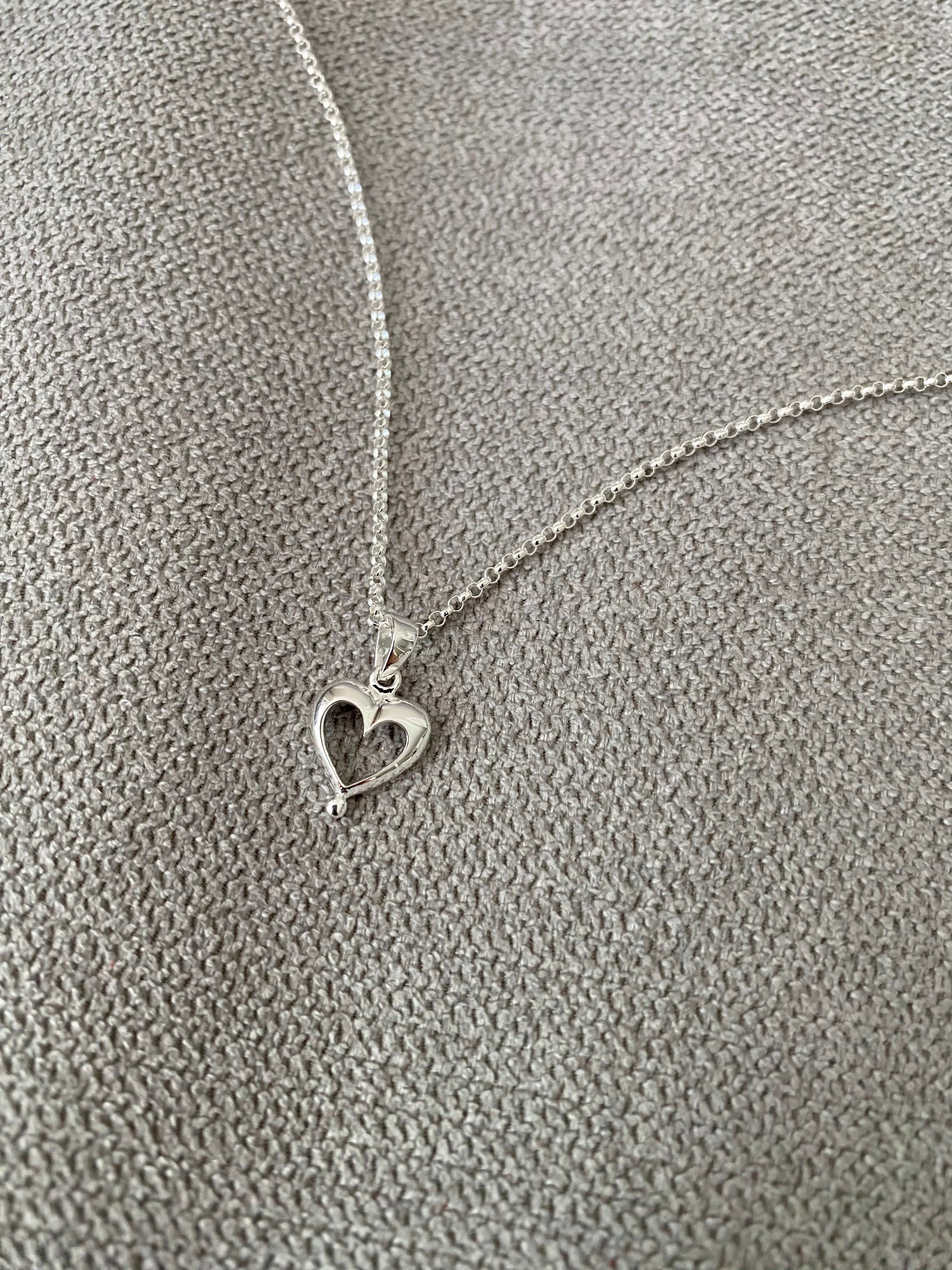 Heart Outline Necklace