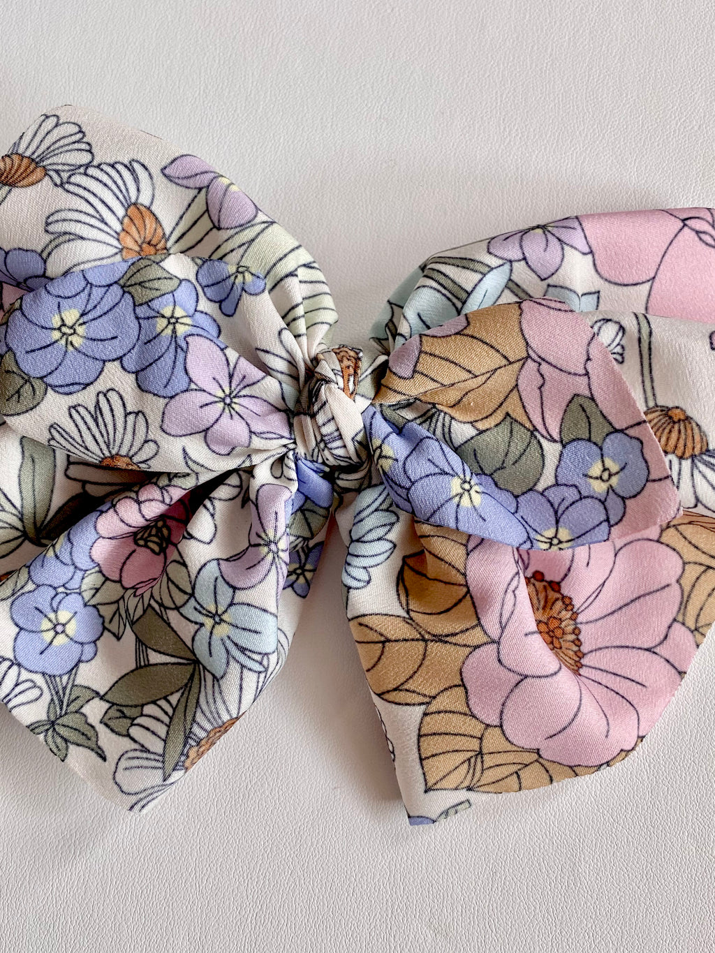 HAI23F12 (2 colours)