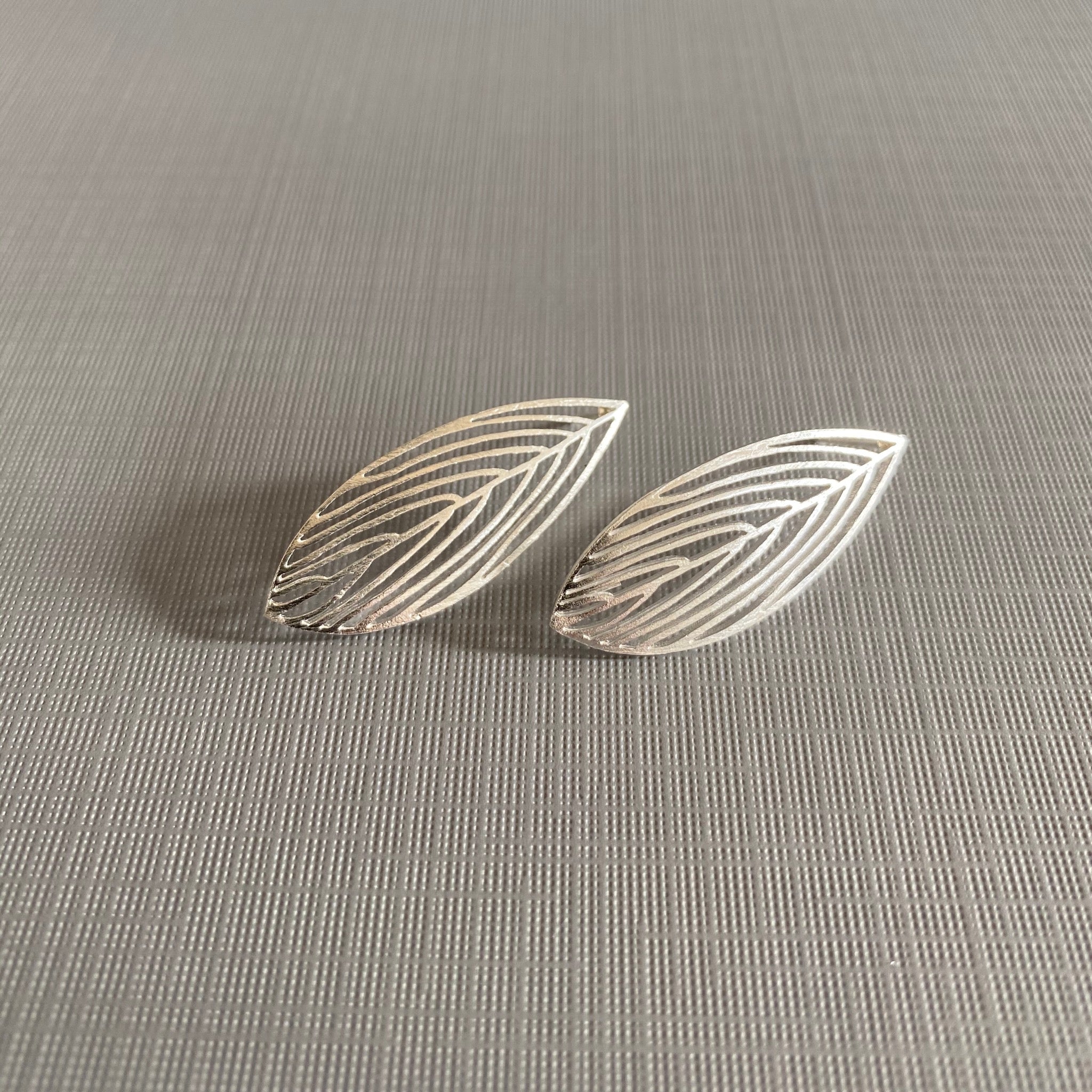 Silver Outline Leaf Earrings