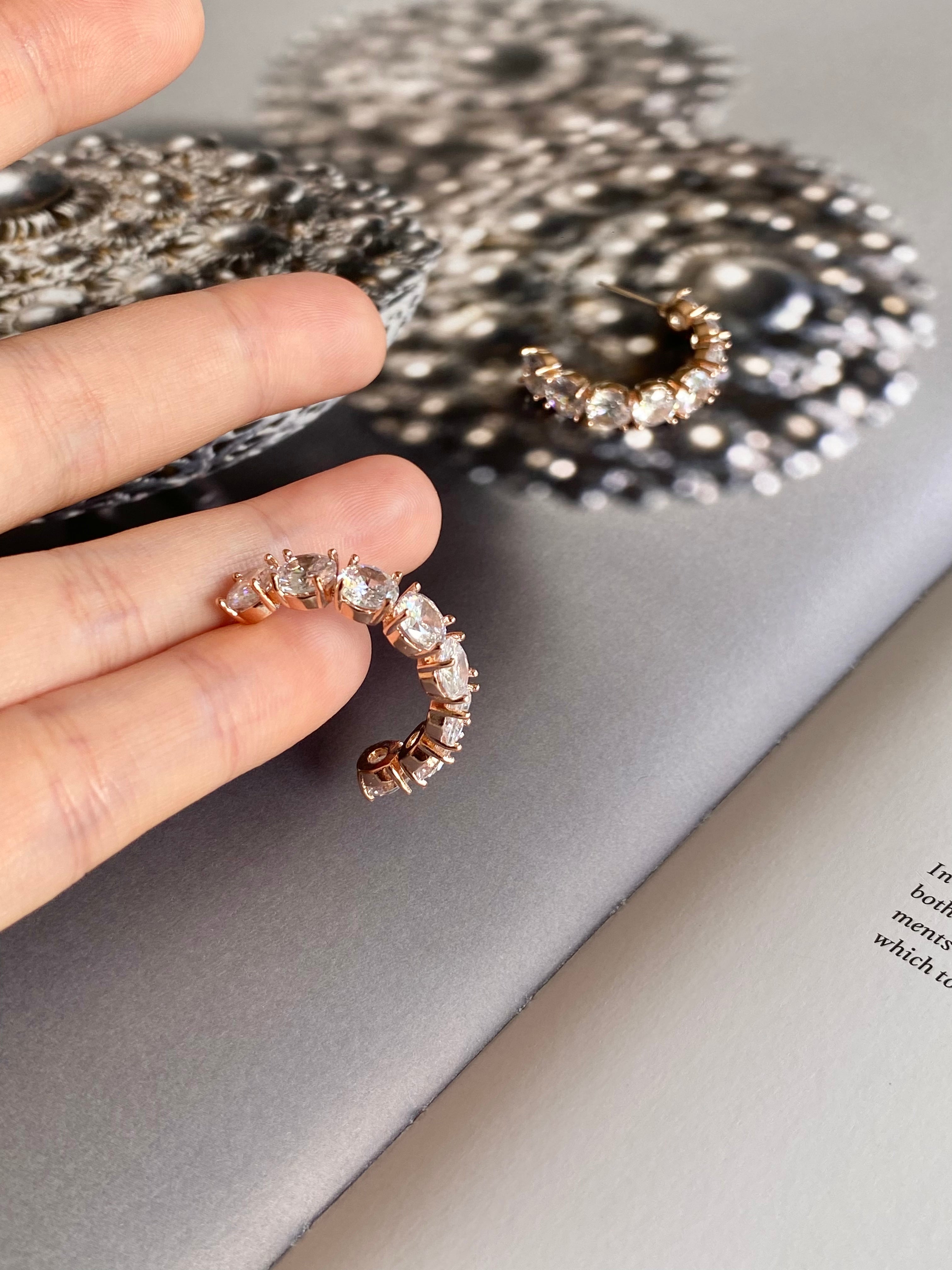 AUR75F21 (2 colours)