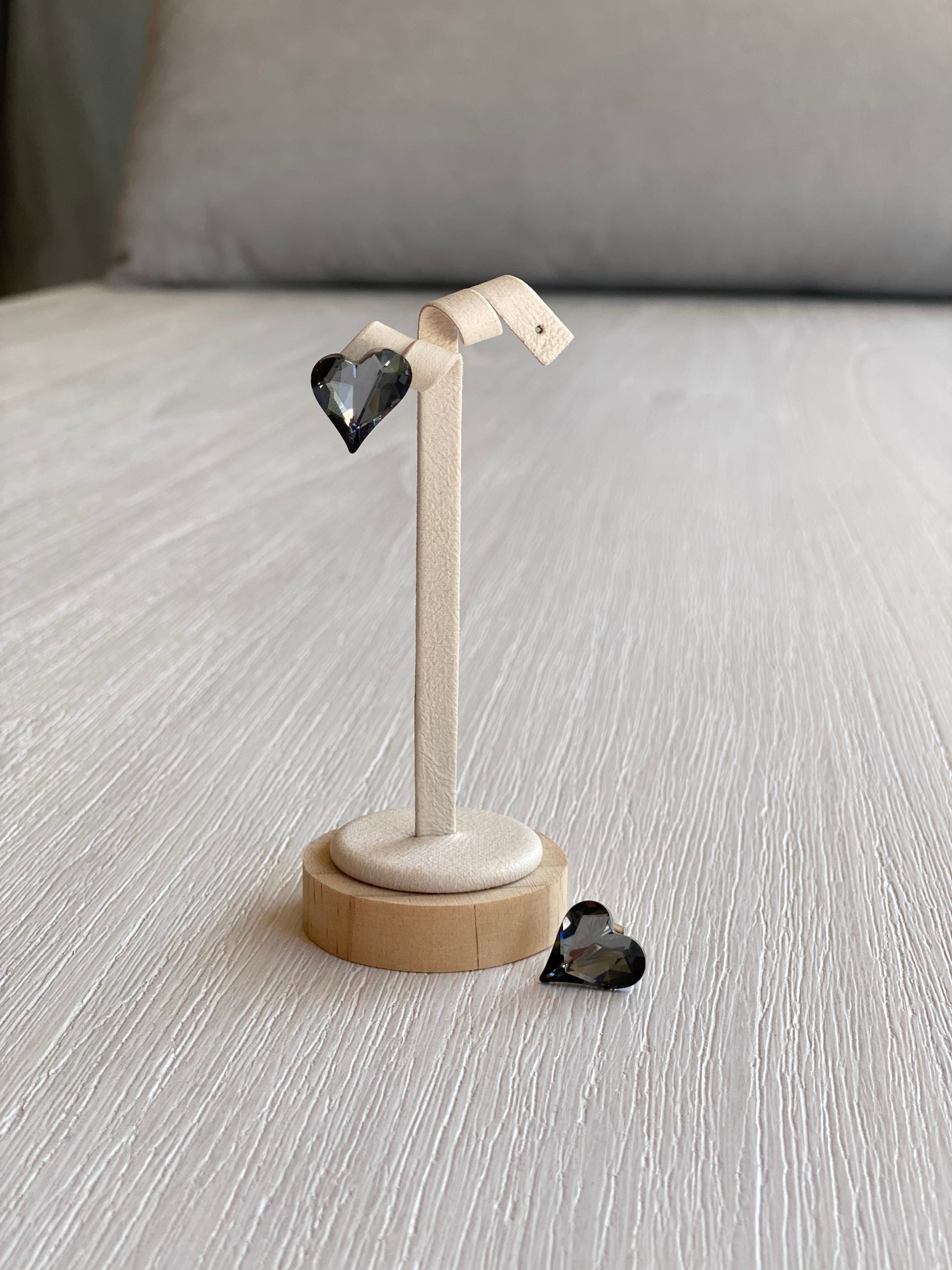 SWA01F31 (2 colours)