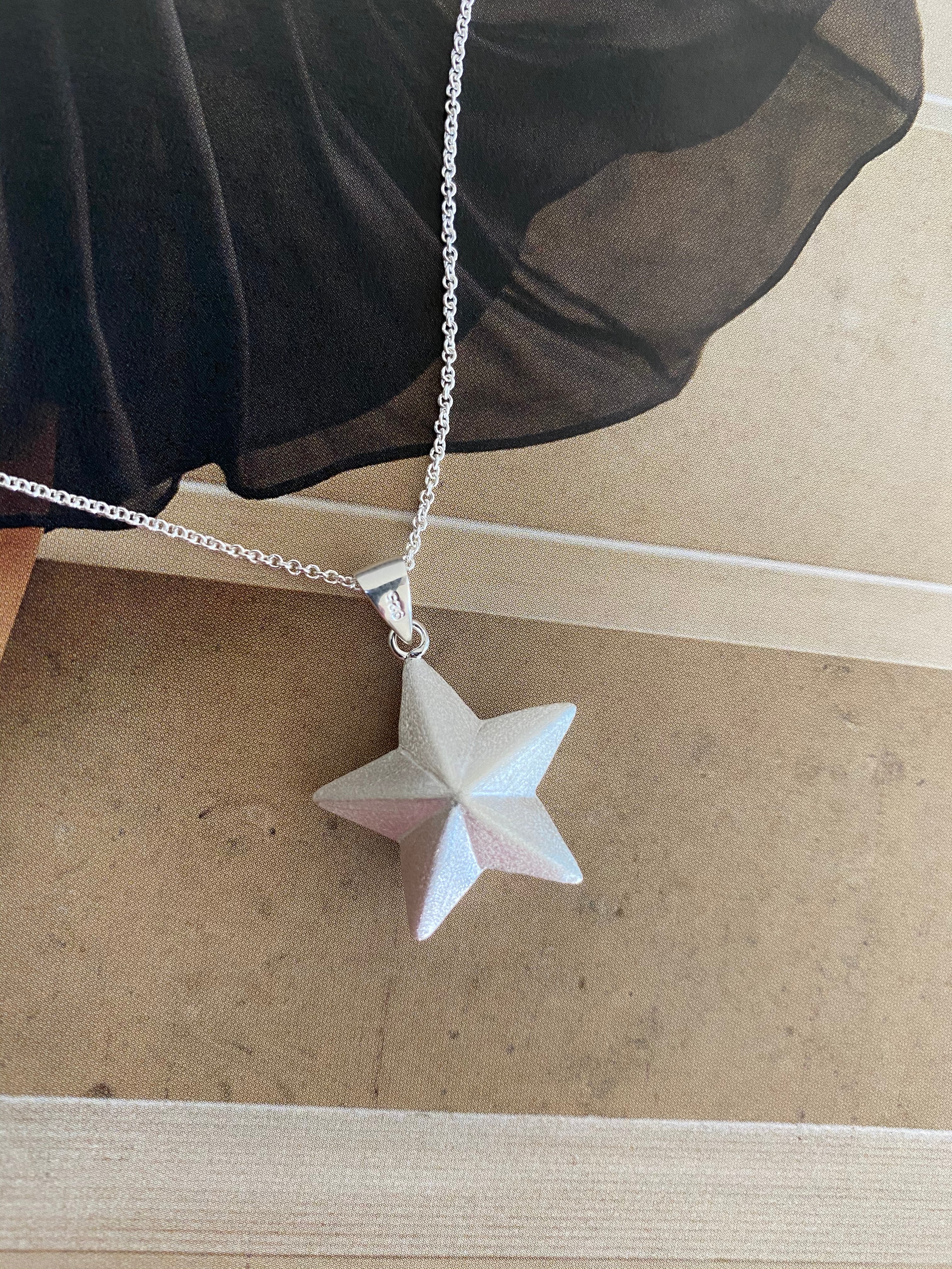 Star Pendant Necklace