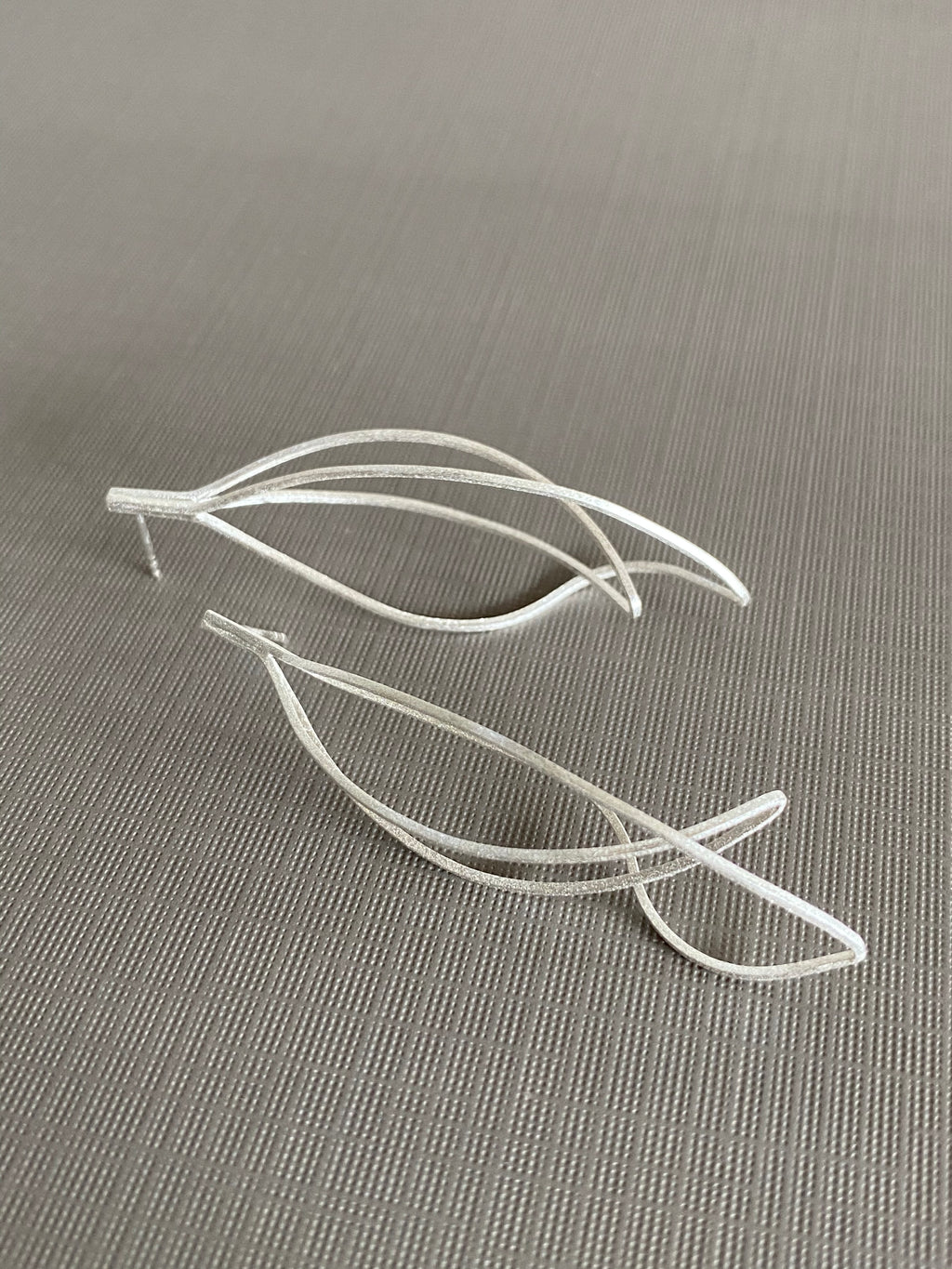 Silver Curve Earrings