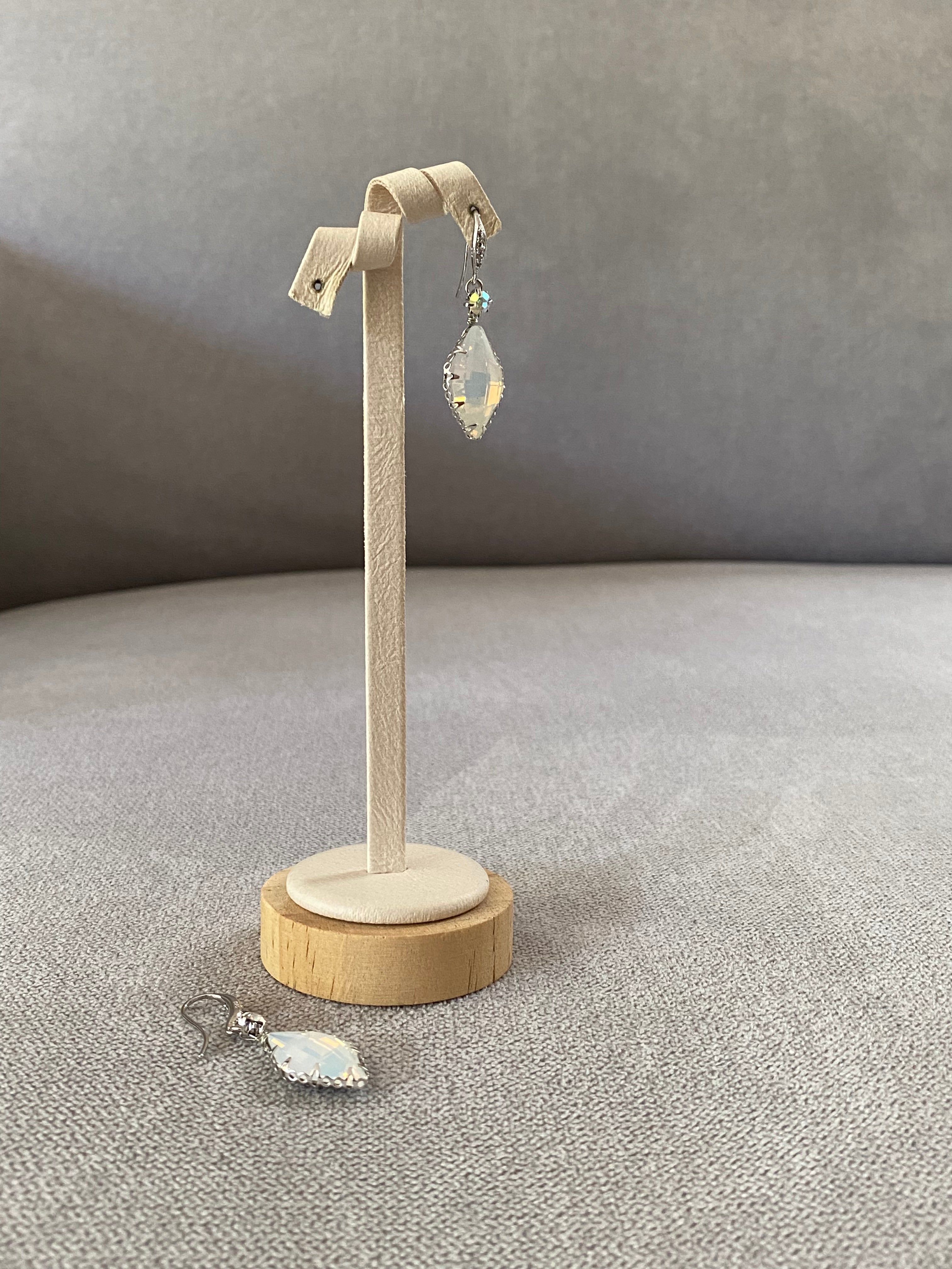 SWA07F30 (2 colours)