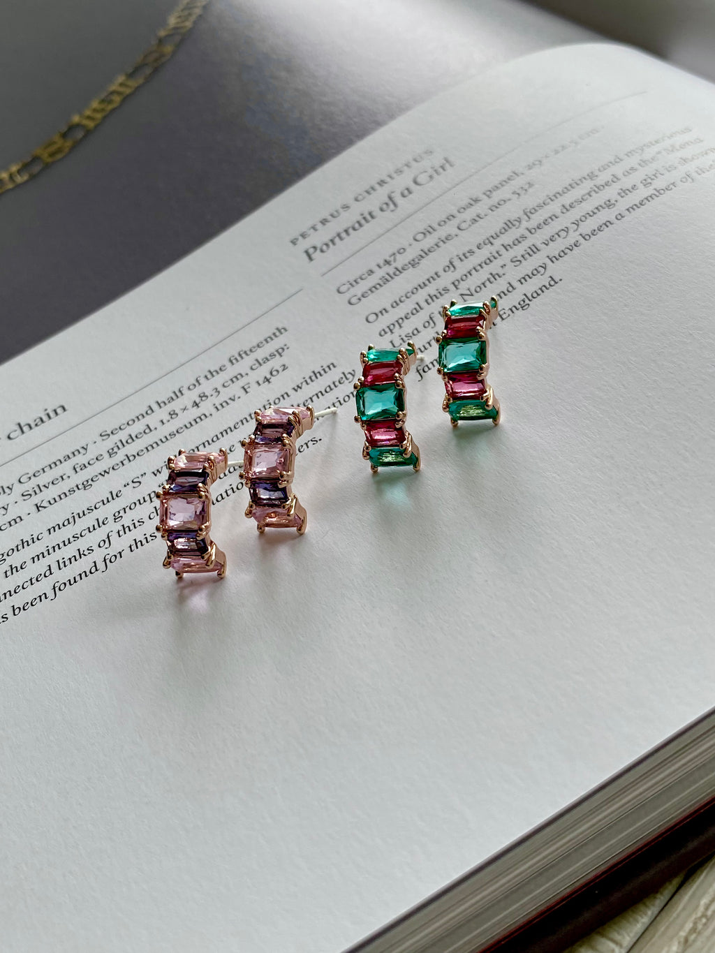 AUR82F13 (2 colours)