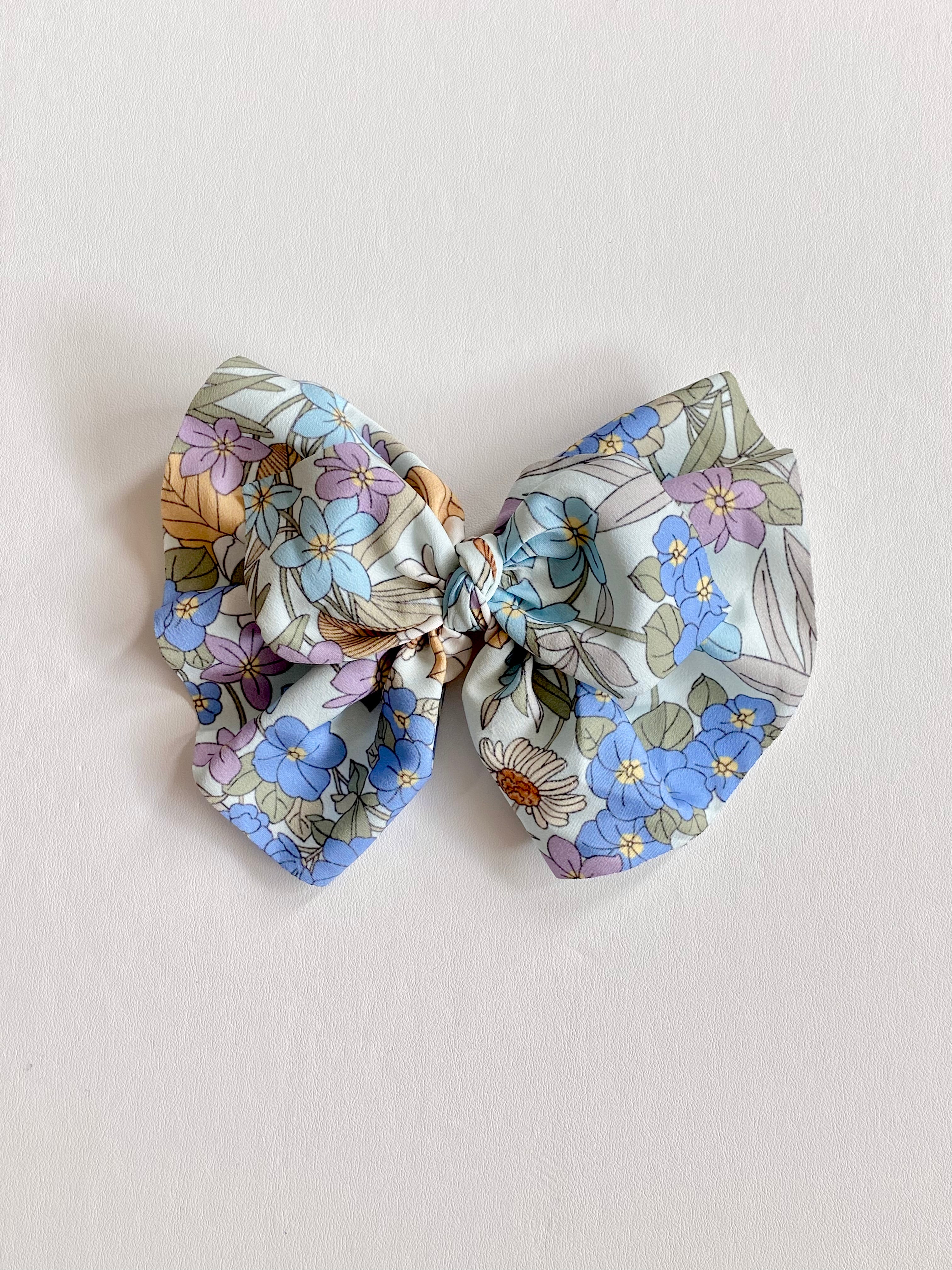 HAI23F12 (2 colours)