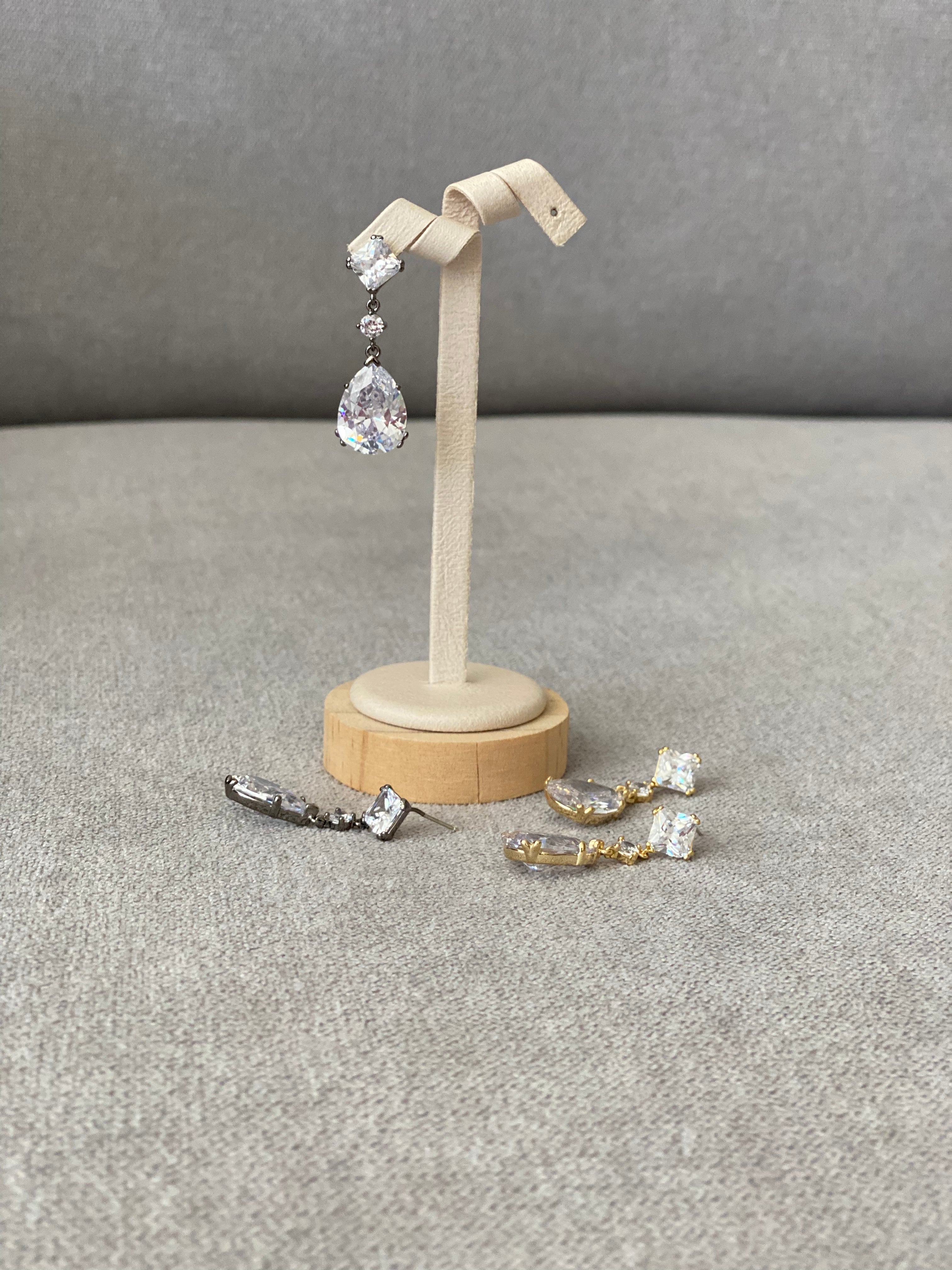 AUR34F27 (2 colours)