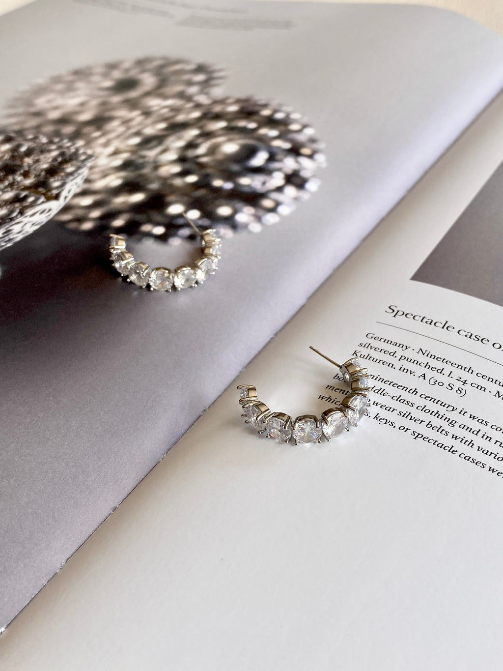 AUR75F21 (2 colours)