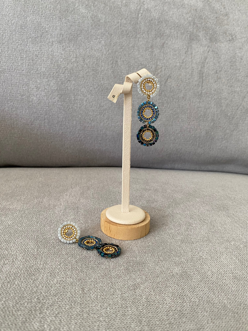 RHE553F30 (2 colours)