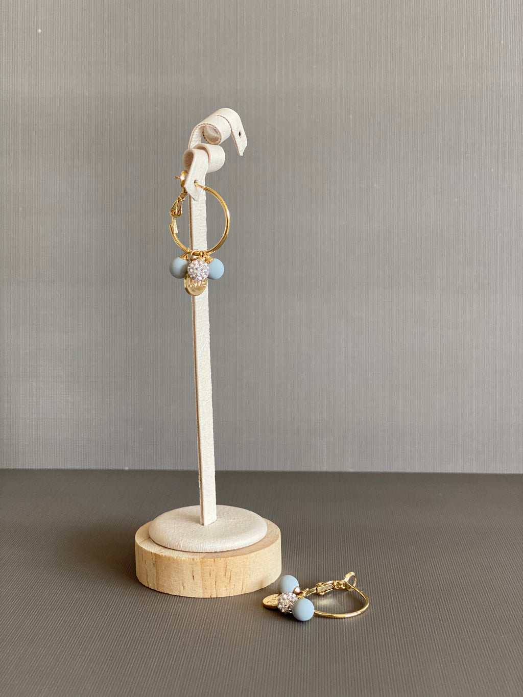 EST01F09 (5 colours)