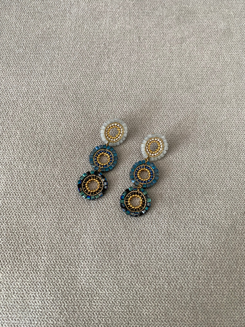 RHE553F30 (2 colours)