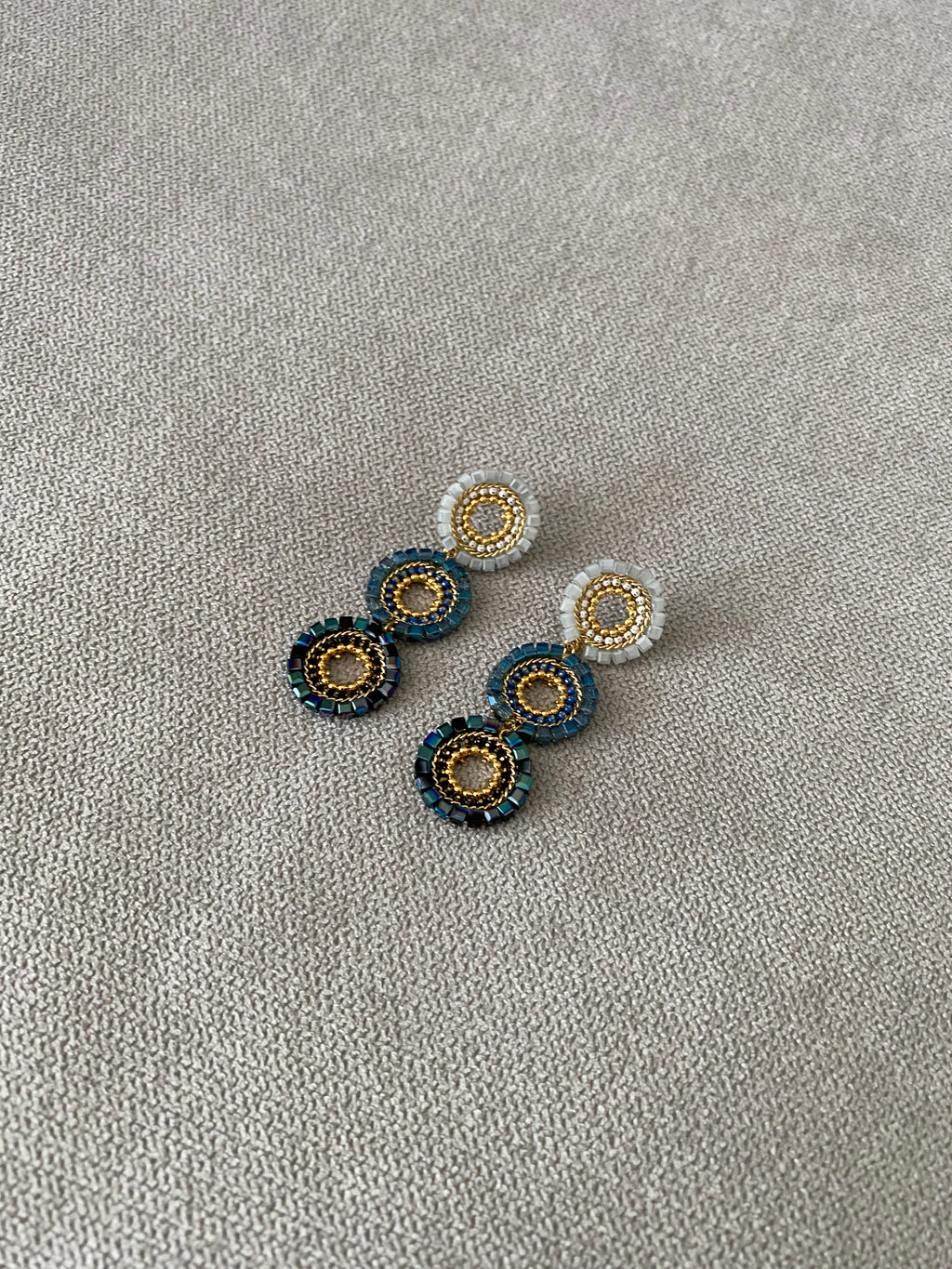 RHE553F30 (2 colours)