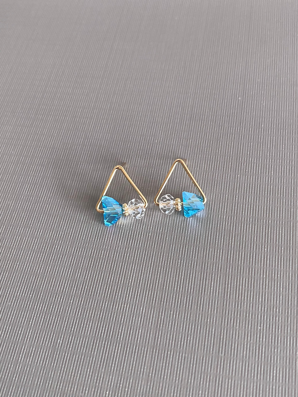 EST25F09 (3 colours)