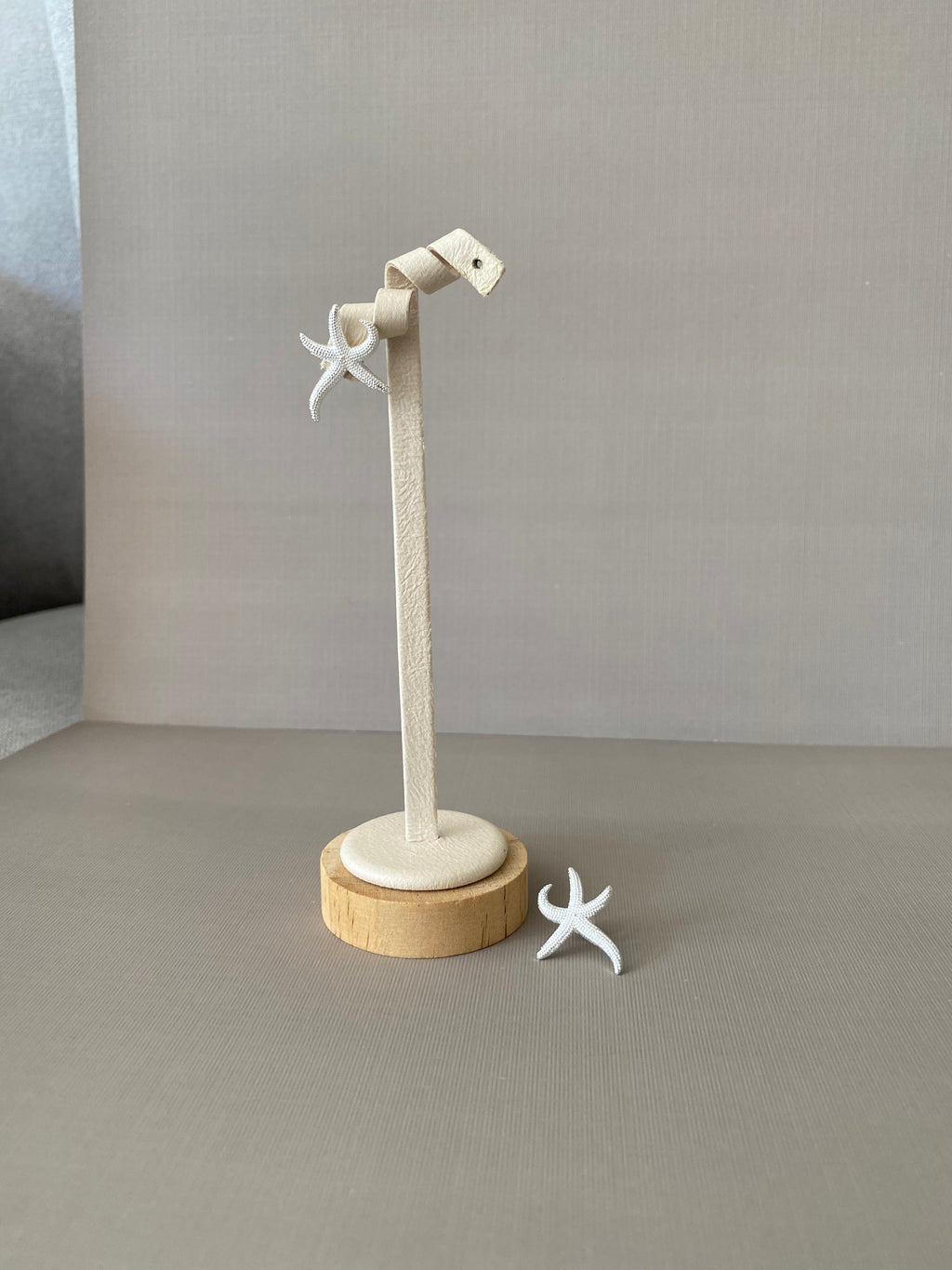 Starfish Matte Stud Earrings