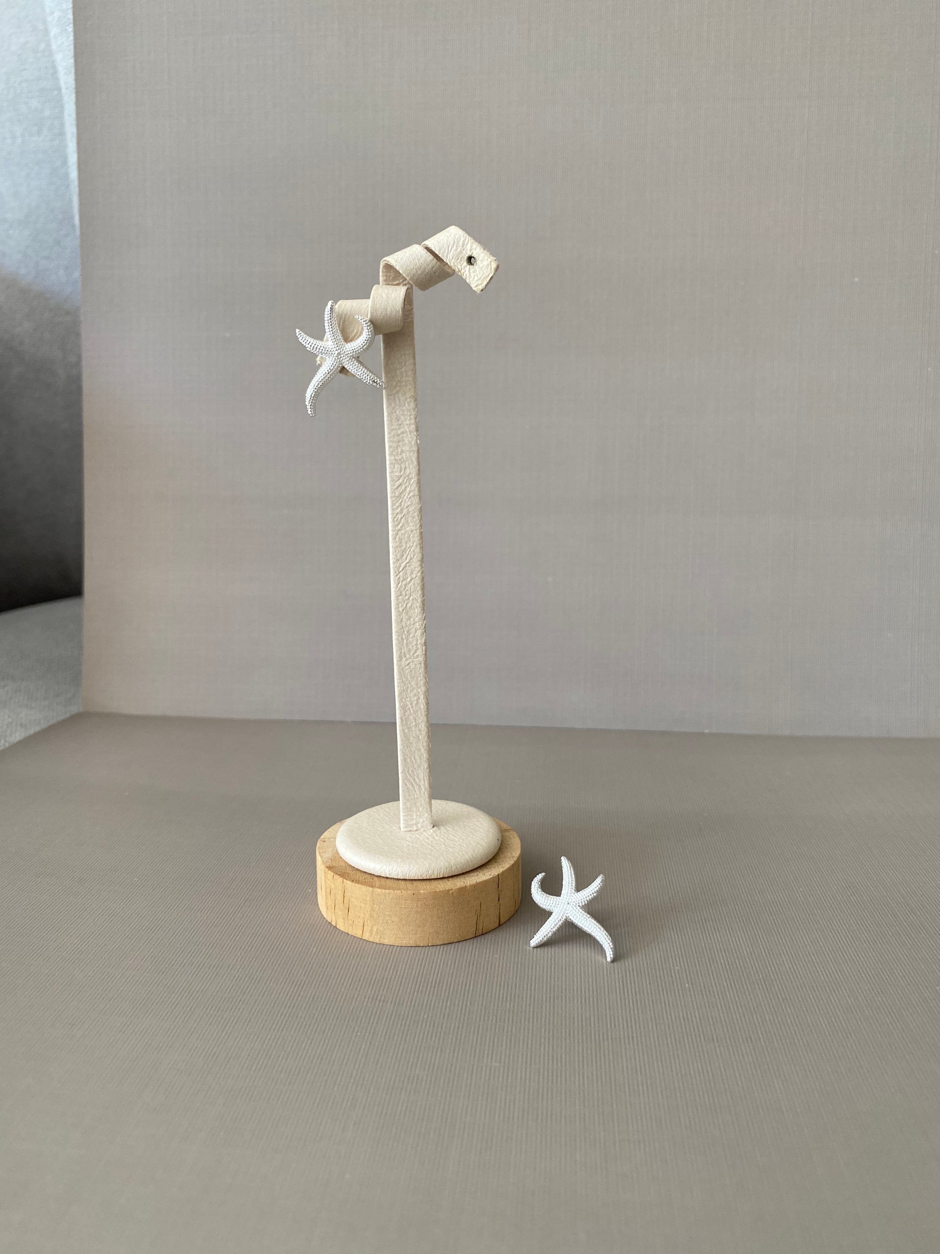 Starfish Matte Stud Earrings