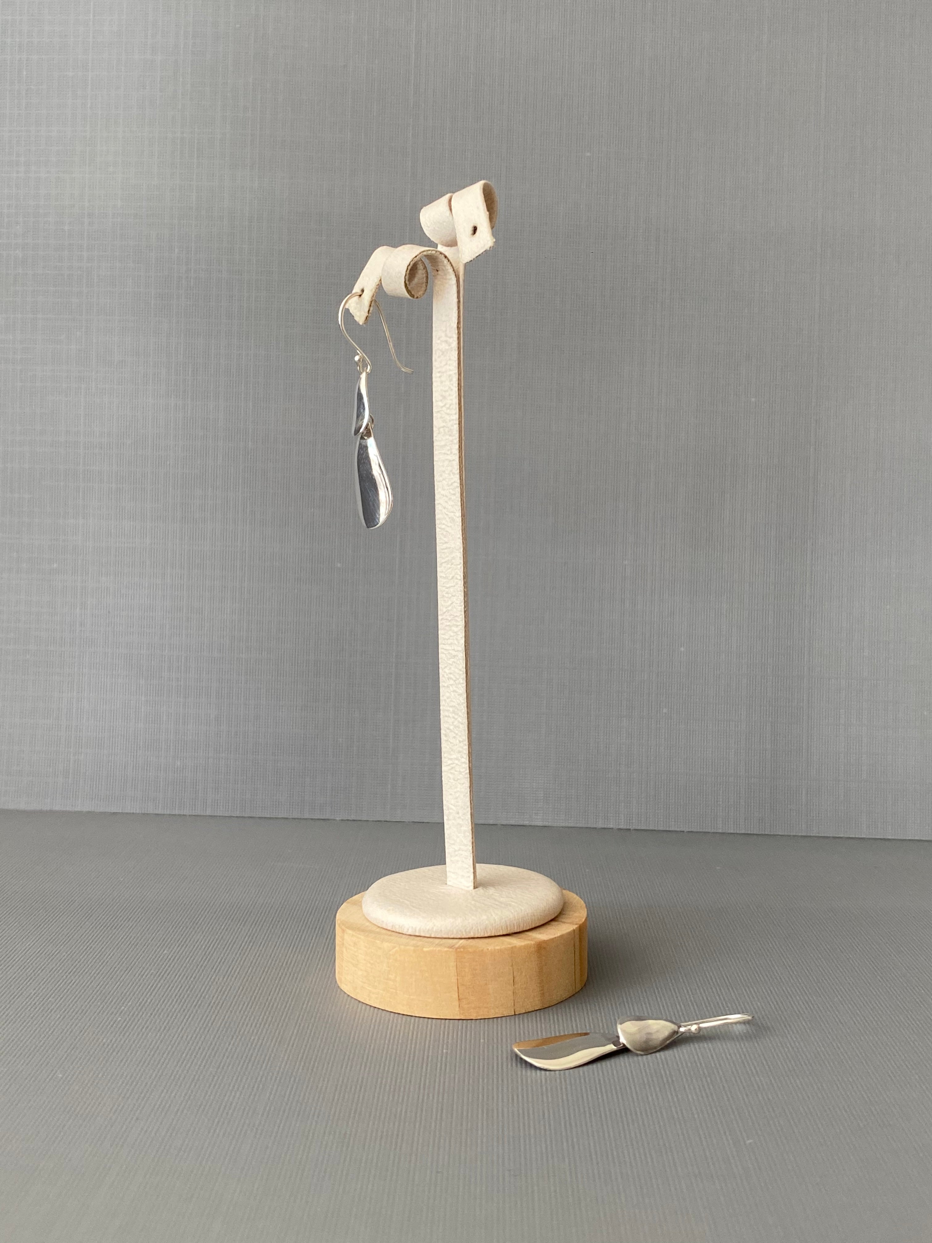 Polished Oval Drop Earrings