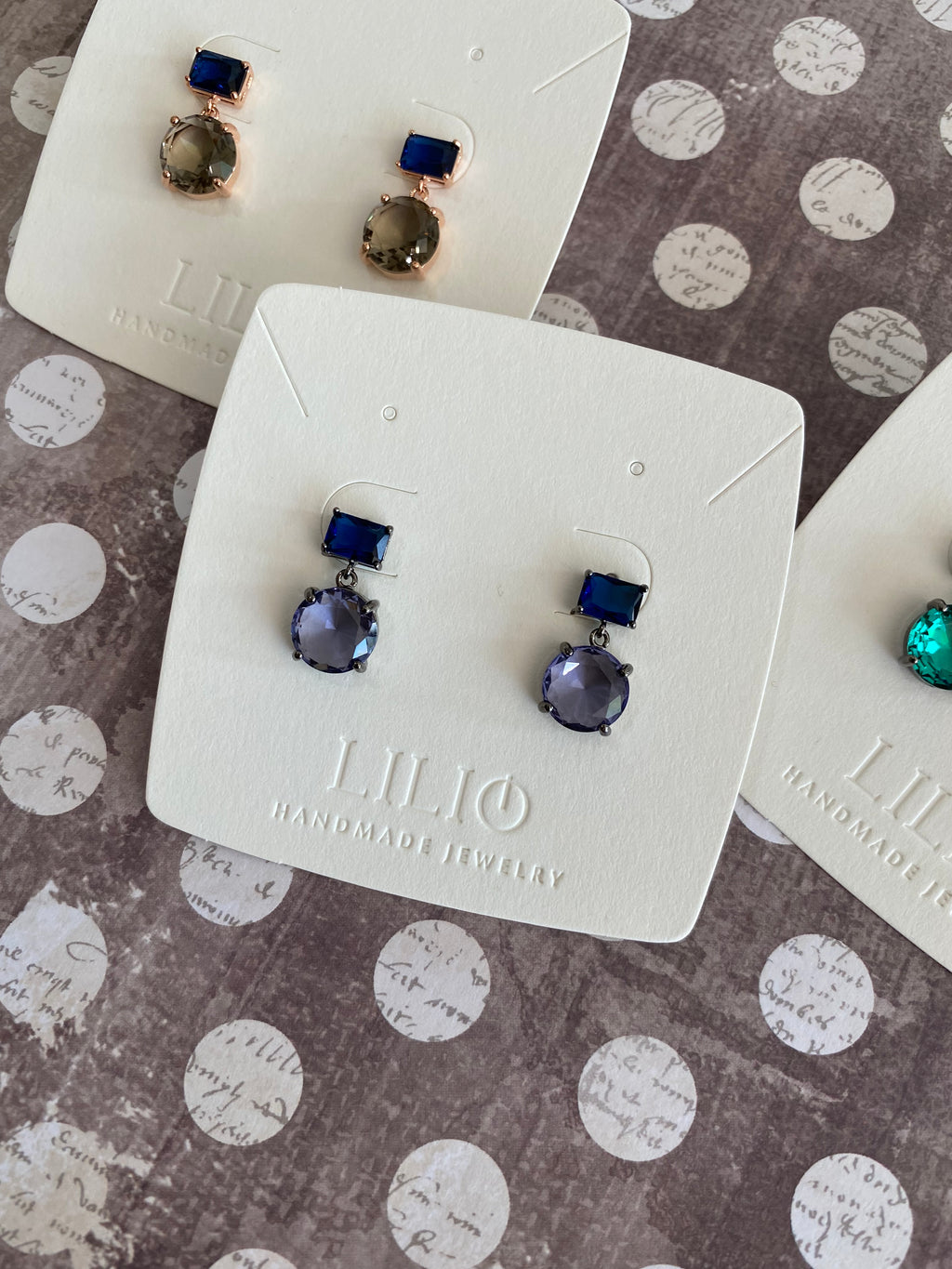 AUR02F18 (3 colours)