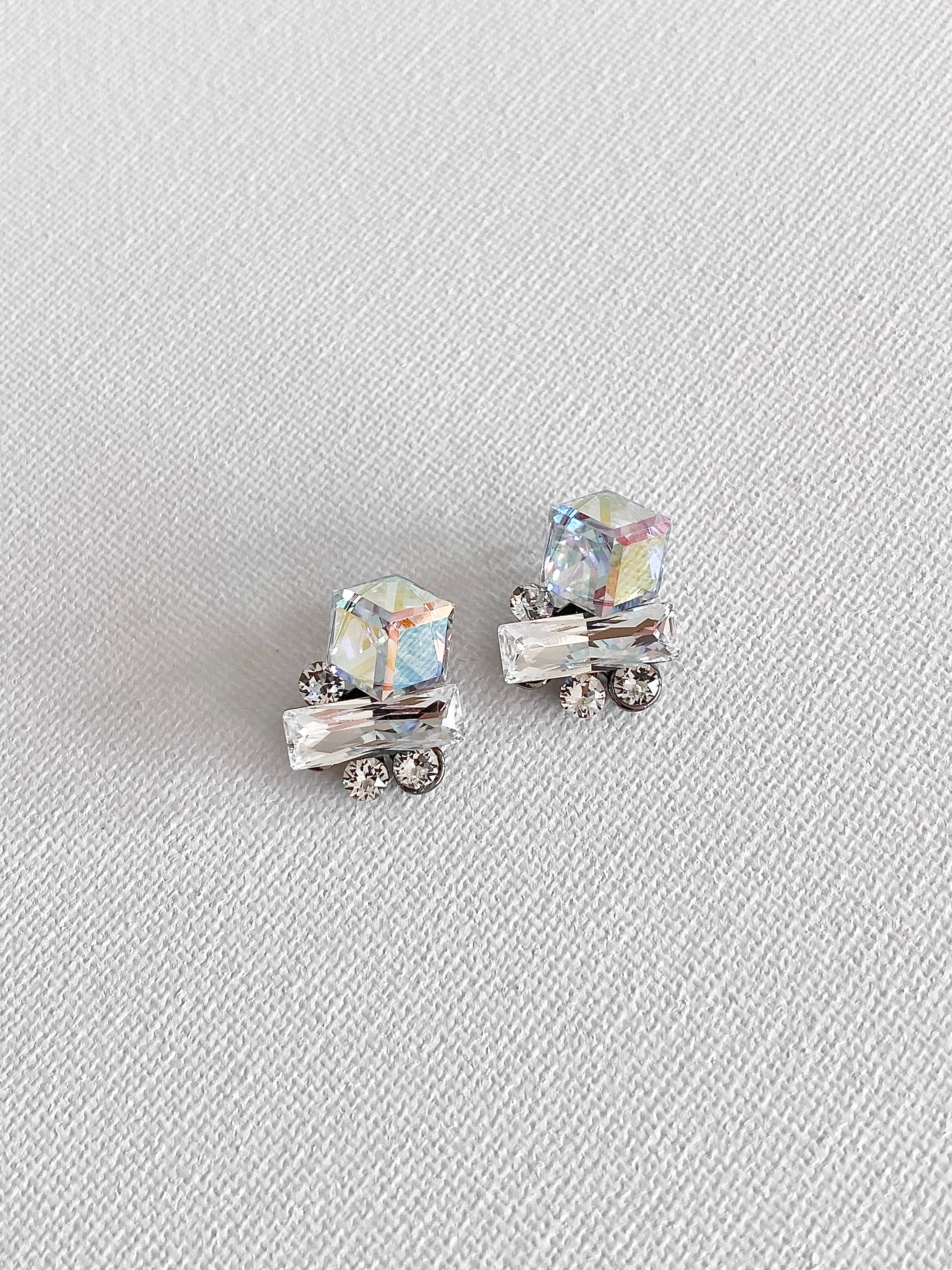 Swarovski Petite Bar Trio Stud Earrings (3 colours)