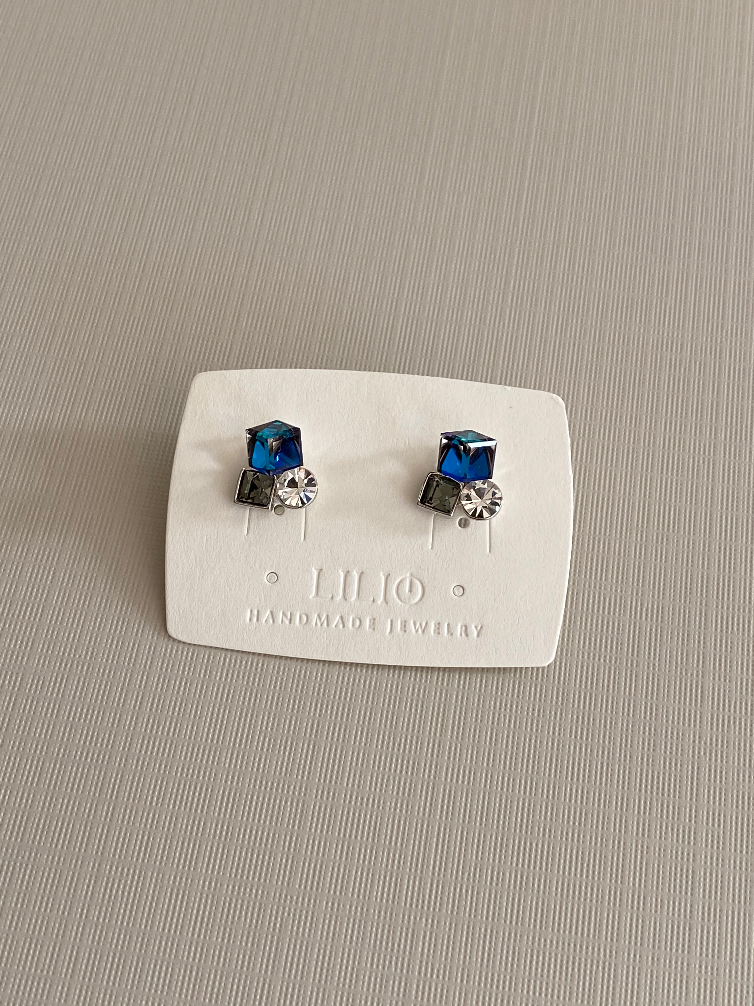Swarovski Petite Trio Crystal Stud Earrings (2 colours)