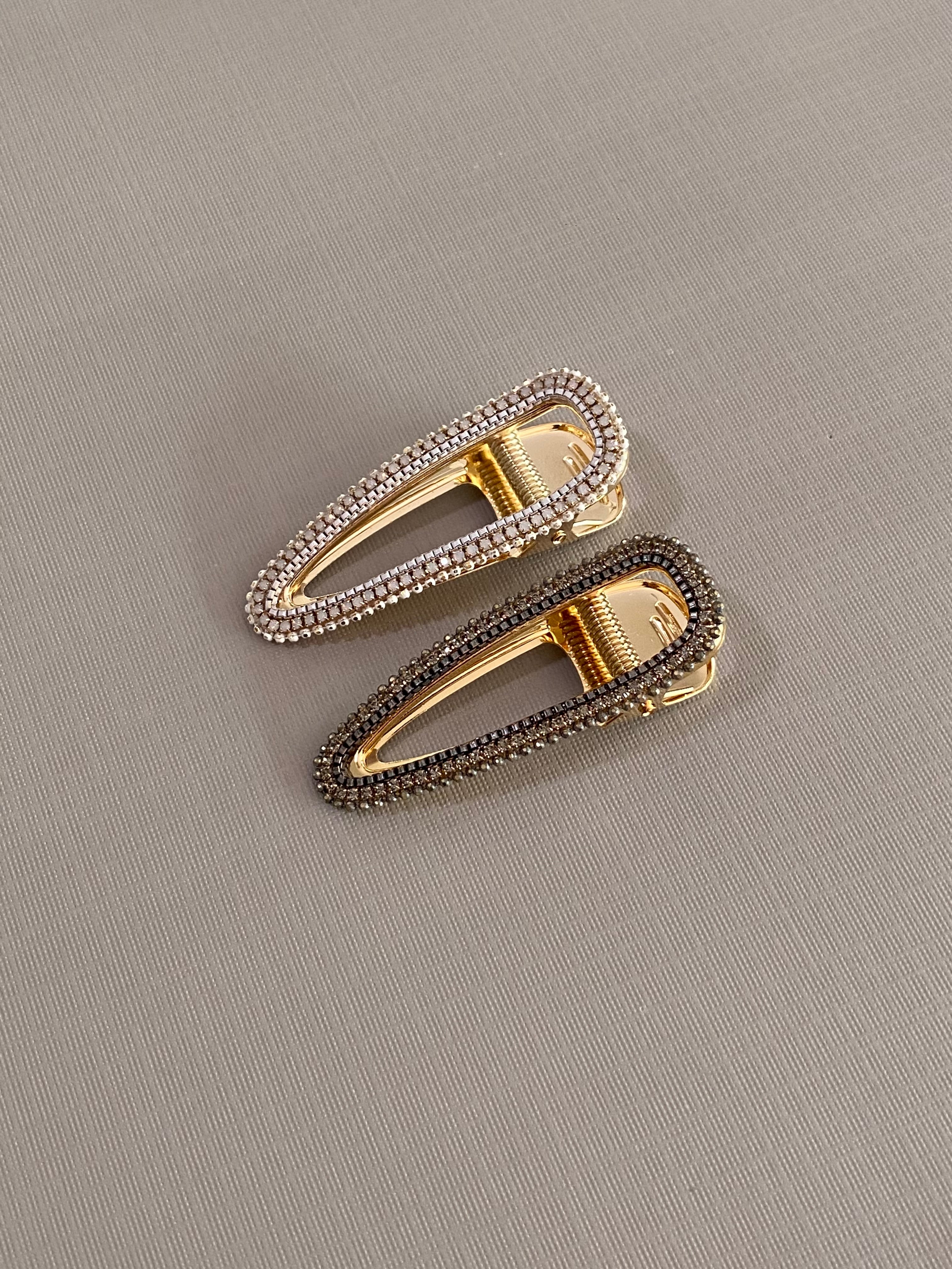 HAI15F11 (2 colours)