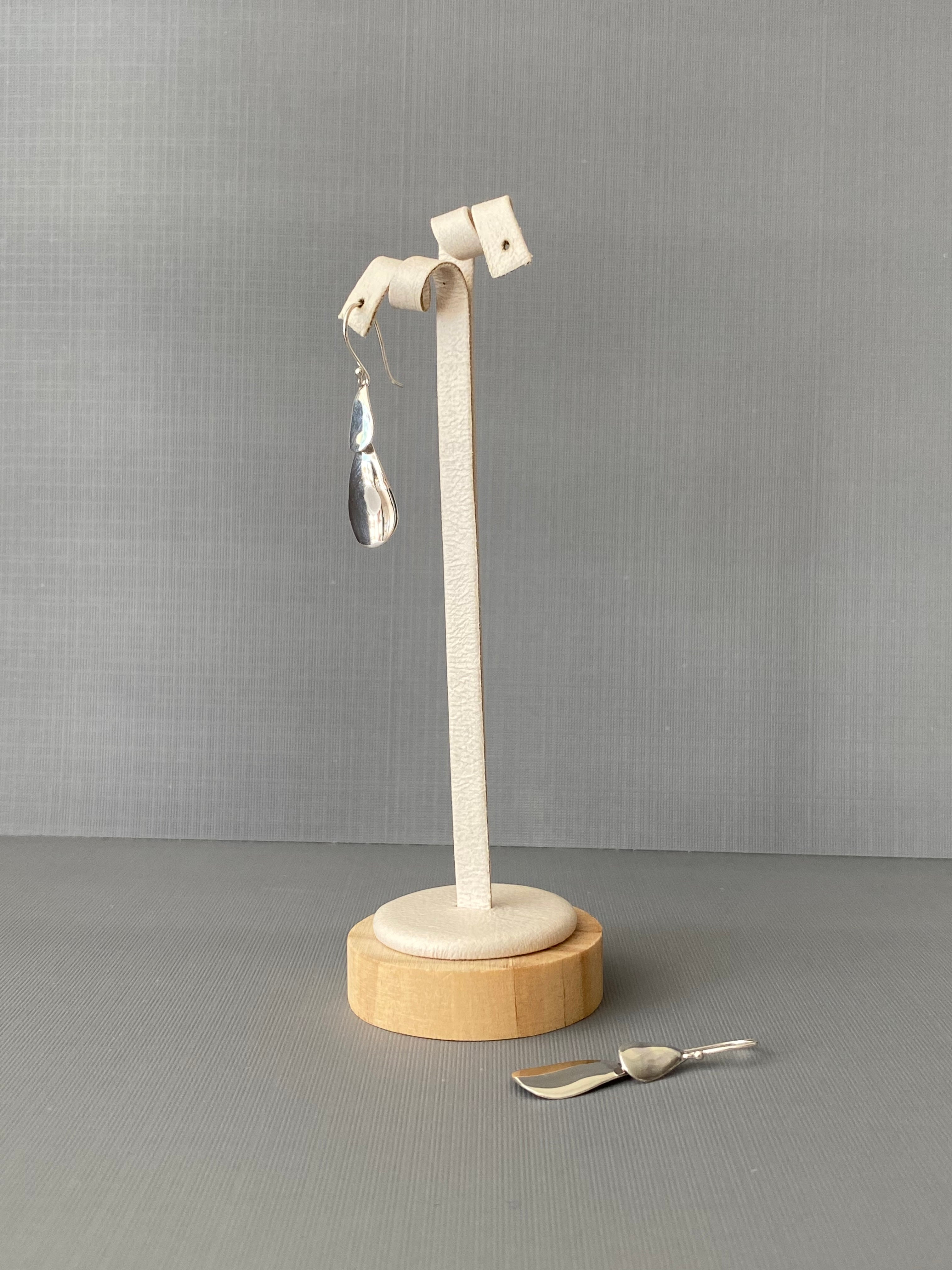 Polished Oval Drop Earrings